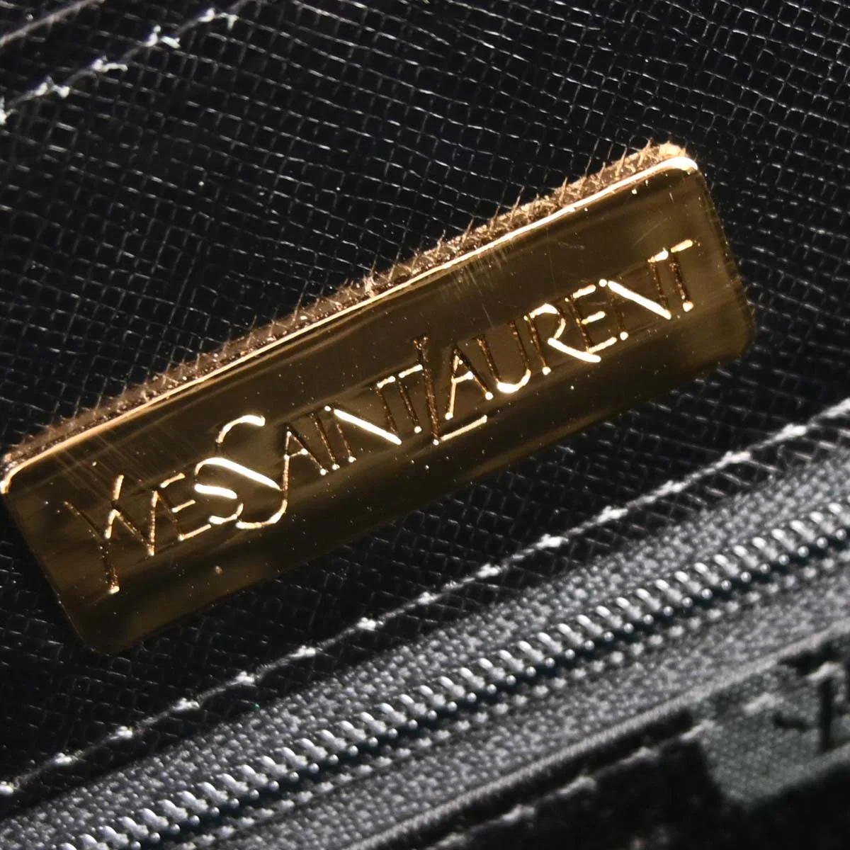 Yves Saint Laurent Black Patent Leather Handbag - Image 9