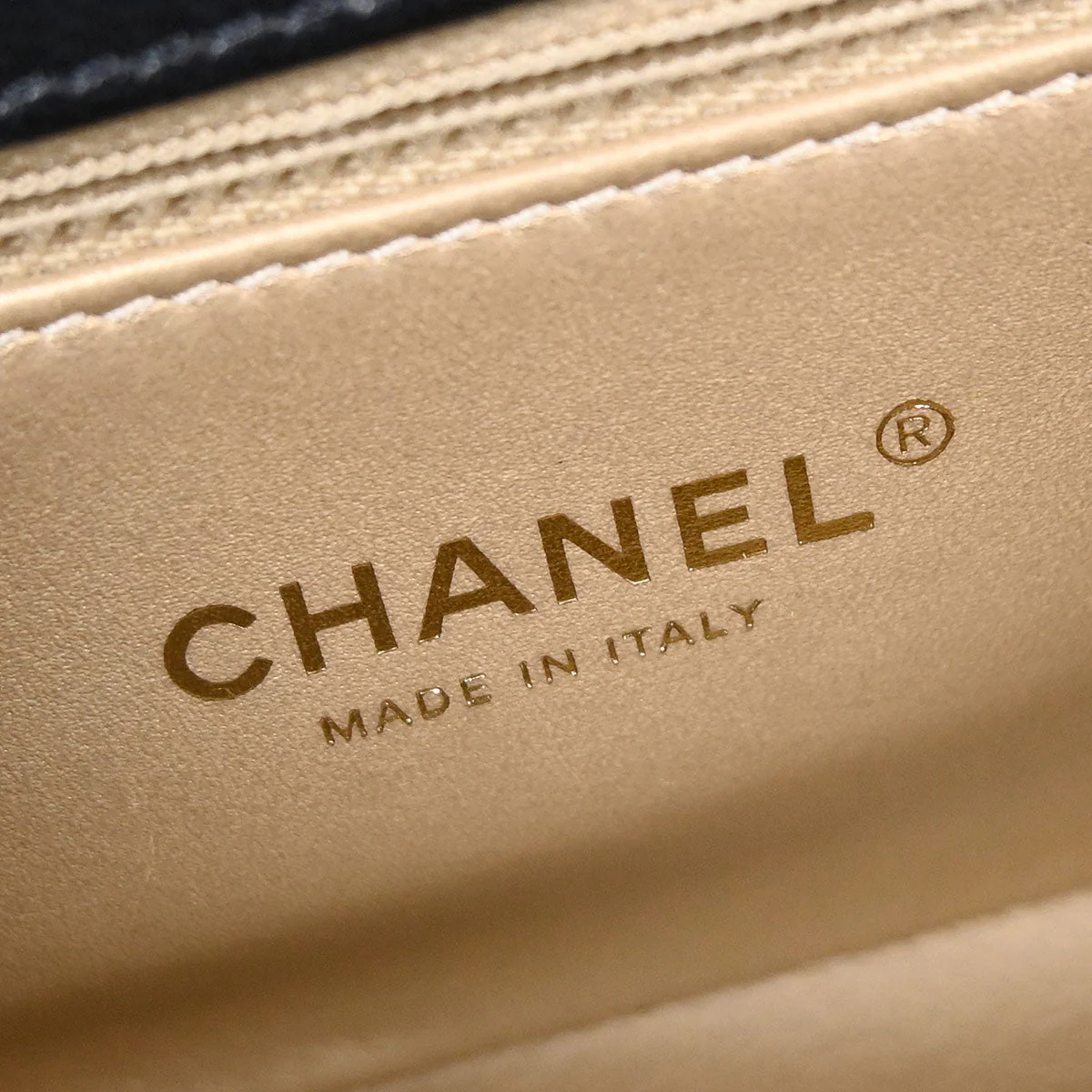 Chanel 2019 Black Lambskin 2way Handbag - Image 9