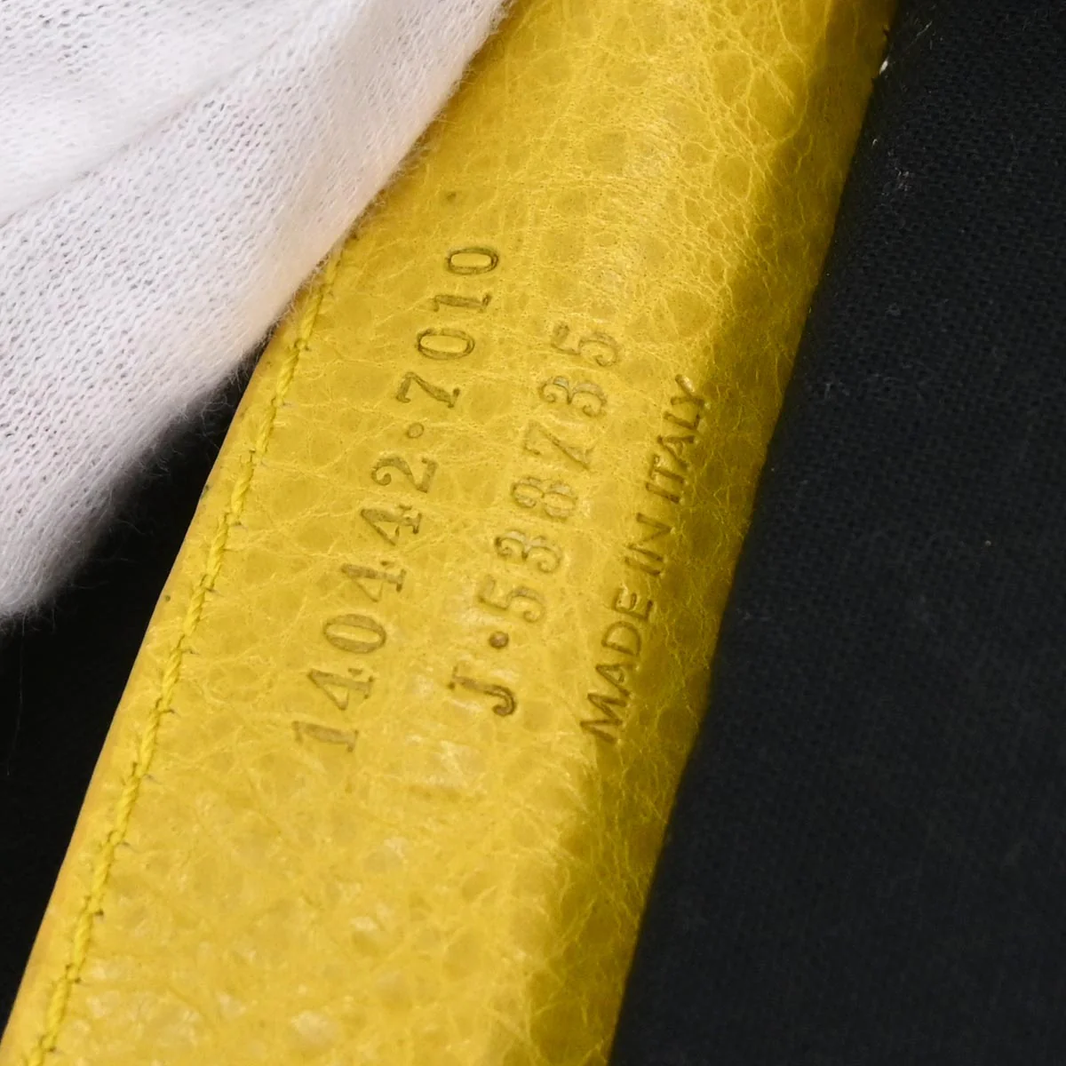 Balenciaga Yellow Lambskin The Day Handbag - Image 10