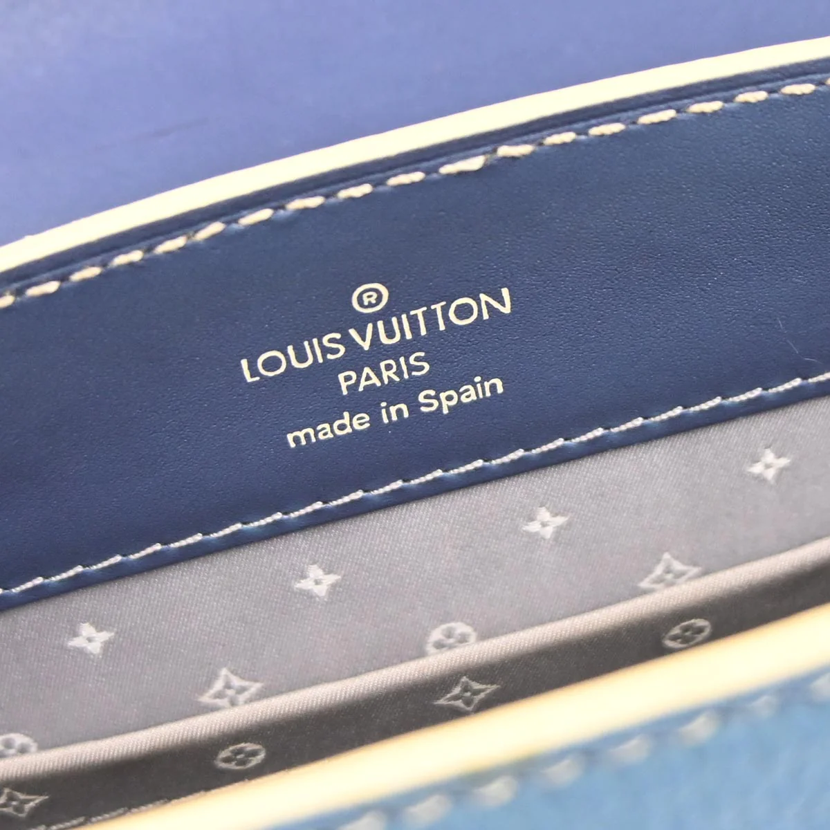 Louis Vuitton 2003 Blue Suhali Talentueux Handbag M91821 - Image 9