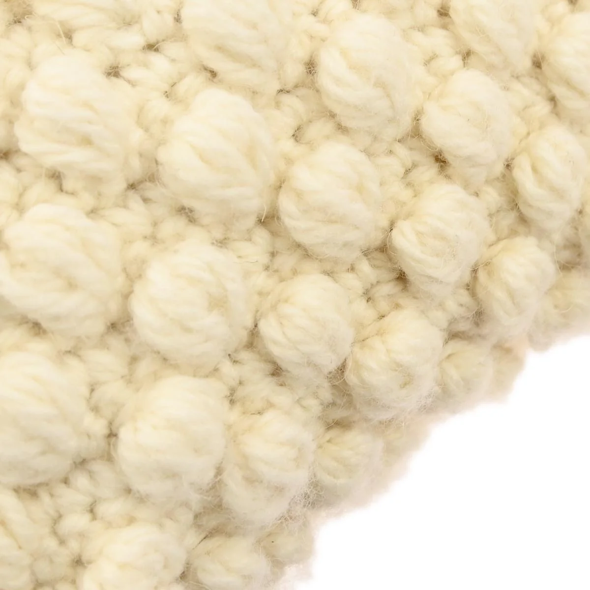 Fendi White Wool Mamma Baguette Handbag - Image 4