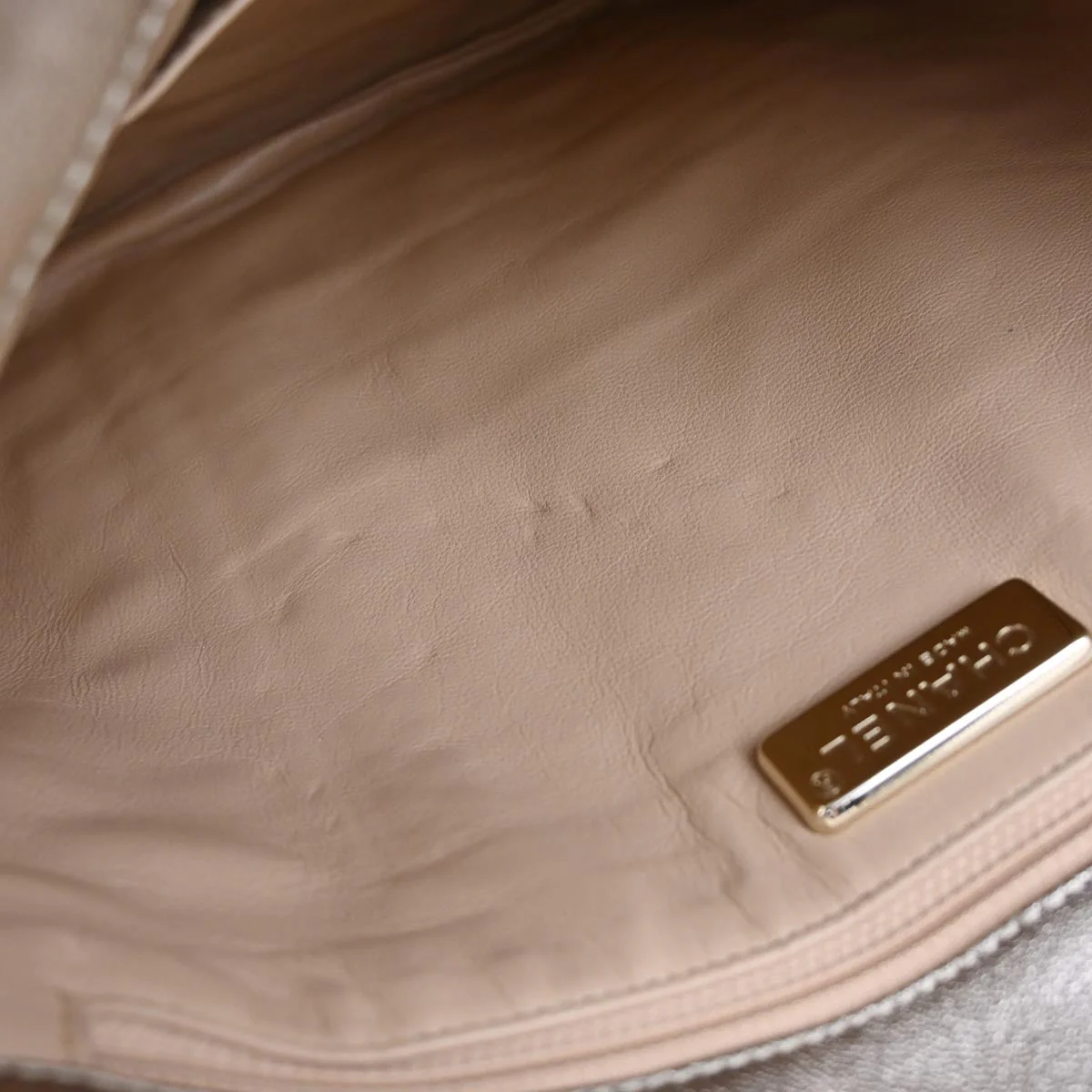 Chanel 2005-2006 Gold Calfskin Luxury Line Tote Handbag - Image 8