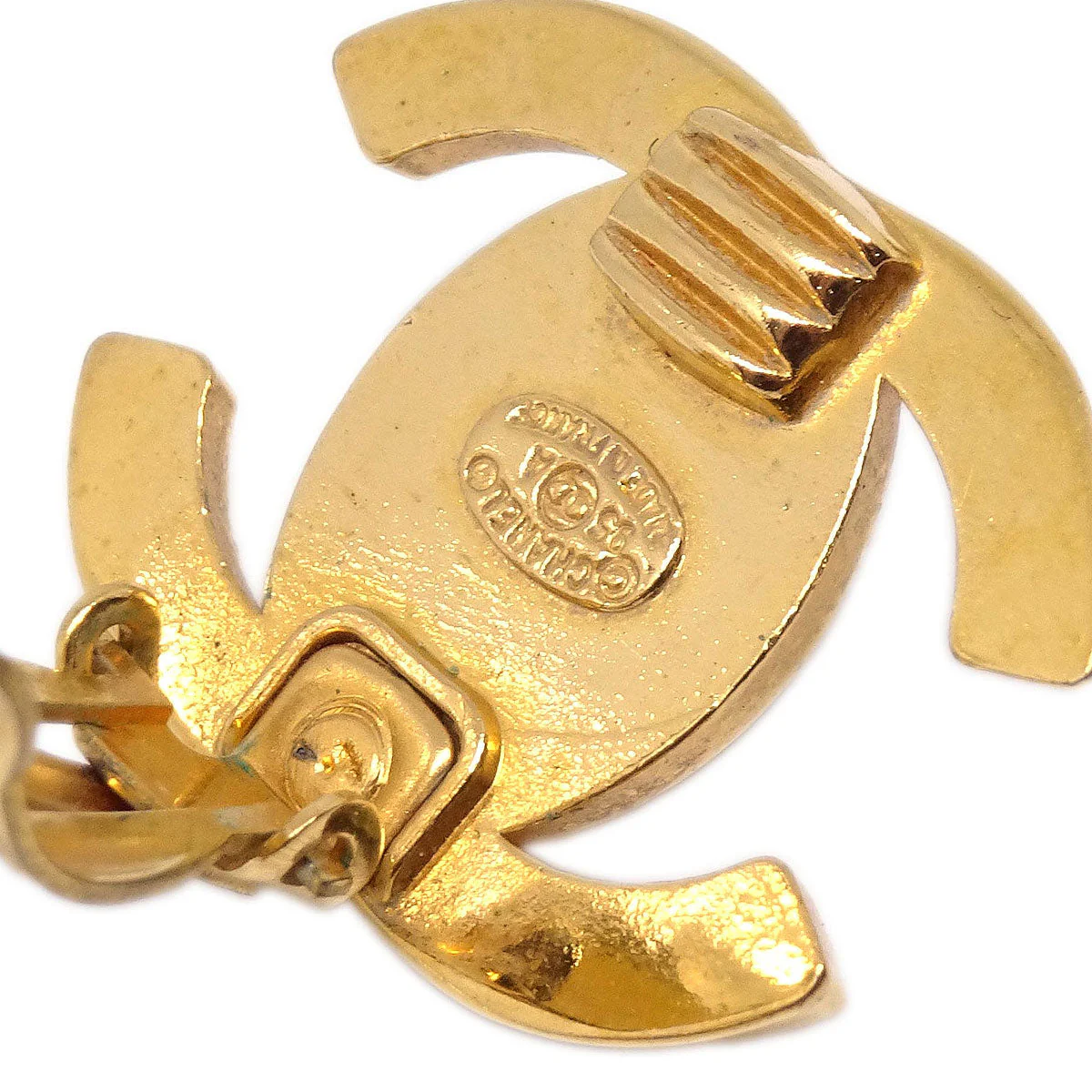 Chanel CC Turnlock Clip-On Earrings Gold Large 95A - Image 3