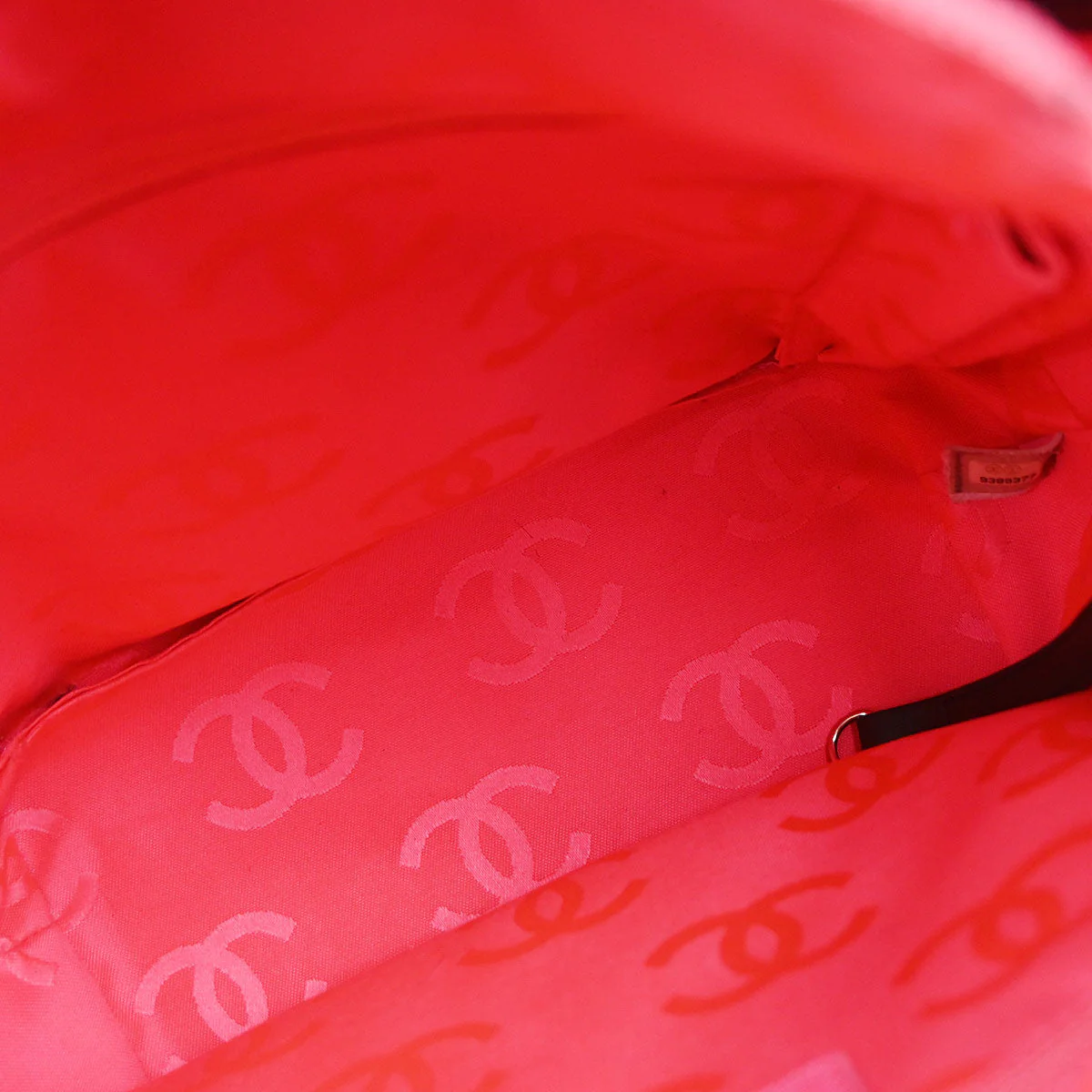 Chanel 2005-2006 Black Calfskin Cambon Ligne Tote Handbag - Image 8