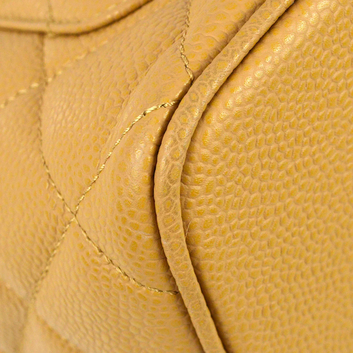 Chanel 2006-2008 Beige Caviar Medallion Tote - Image 6