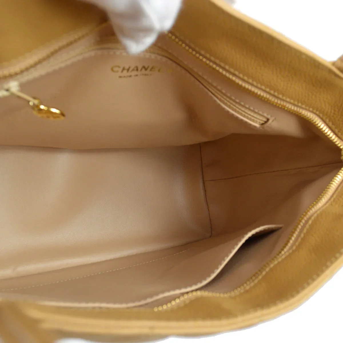 Chanel 2006-2008 Beige Caviar Medallion Tote - Image 9