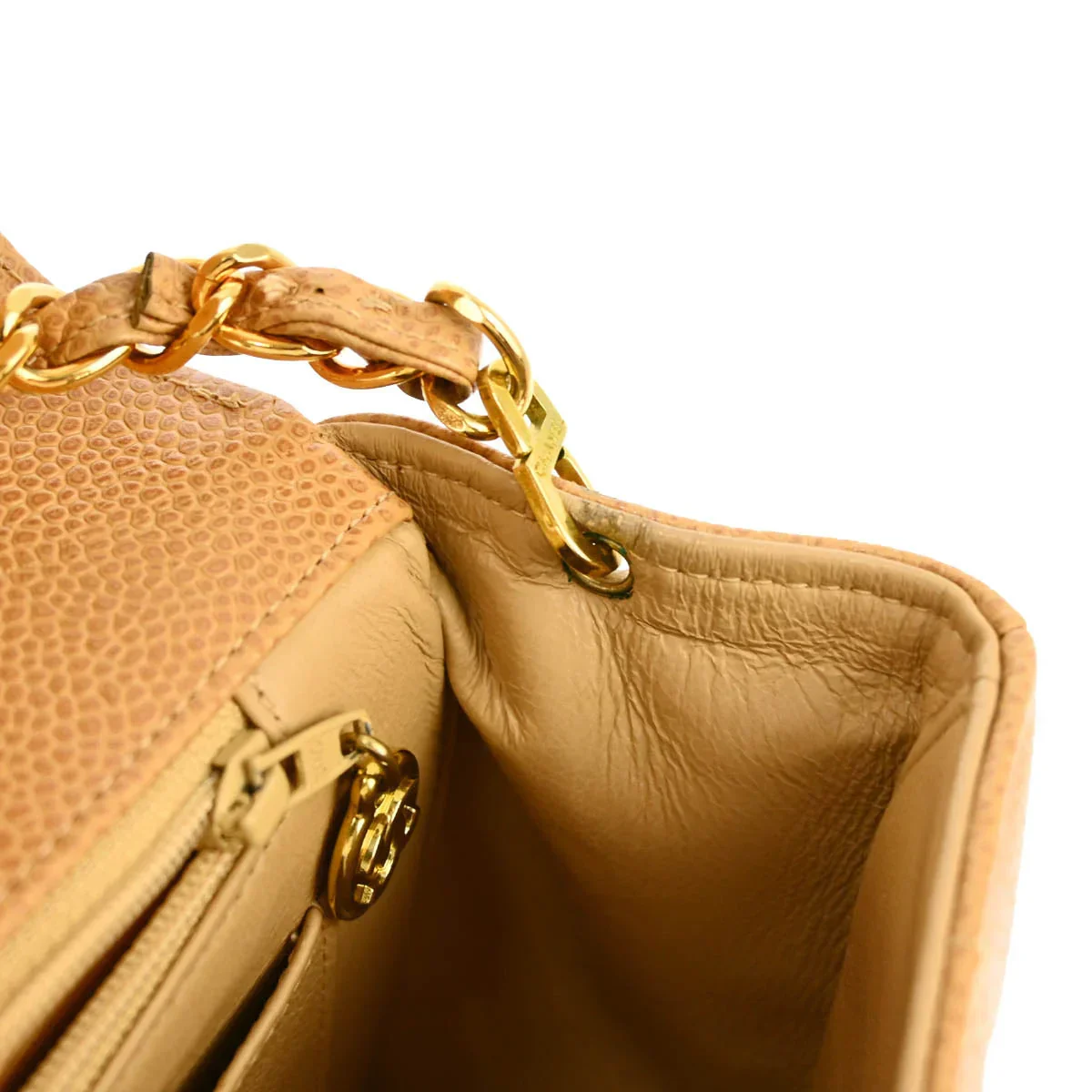 Chanel 1991-1994 Beige Caviar Medium Diana Shoulder Bag - Image 10