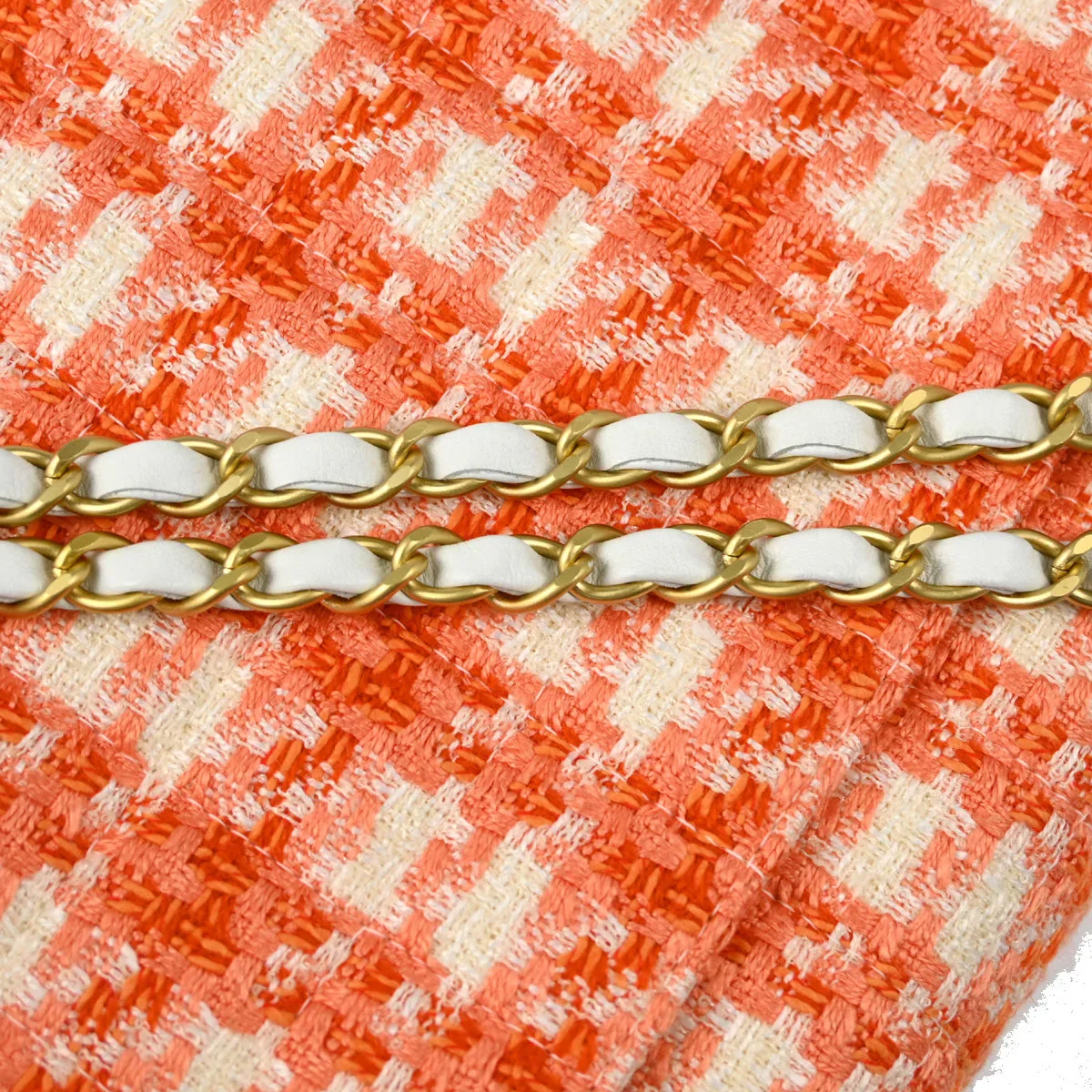 Chanel 2000-2002 White Orange Tweed Single Flap Shoulder Bag - Image 5