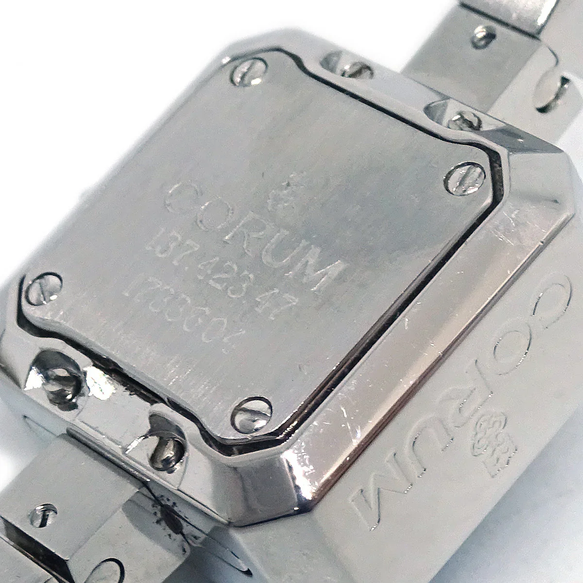 Corum Sugar Cube Ref.137.423.47 Quartz Watch SS Diamond - Image 9