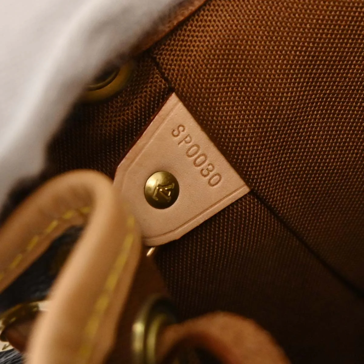 Louis Vuitton 2000 Monogram Mini Montsouris Backpack M51137 - Image 10