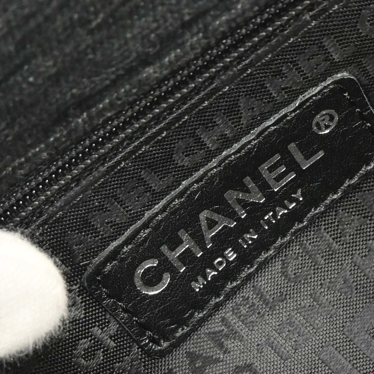 Chanel 2005-2006 Black Canvas Chain Print Handbag - Image 8