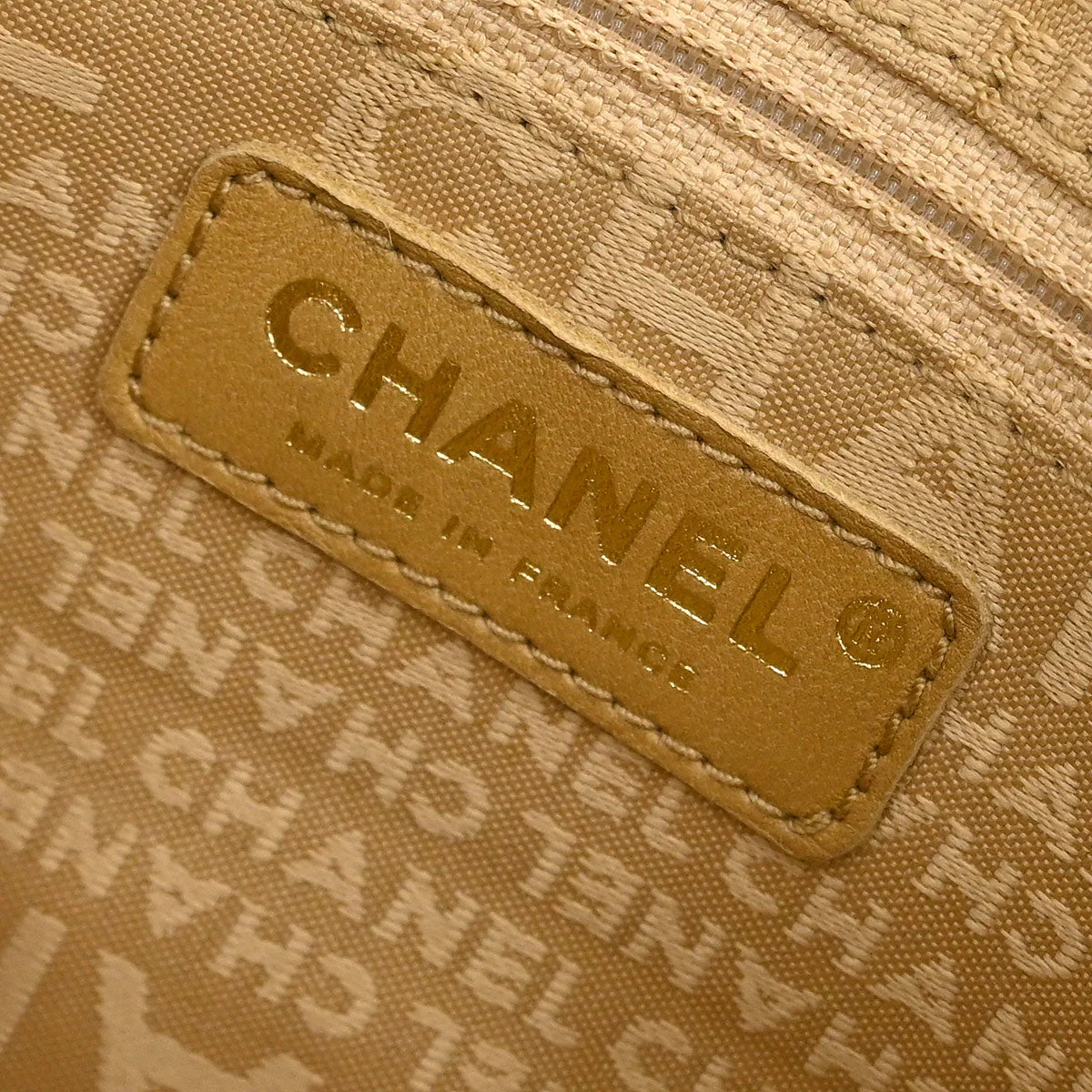 Chanel 2004-2005 Gold Caviar Fringe Handbag - Image 9