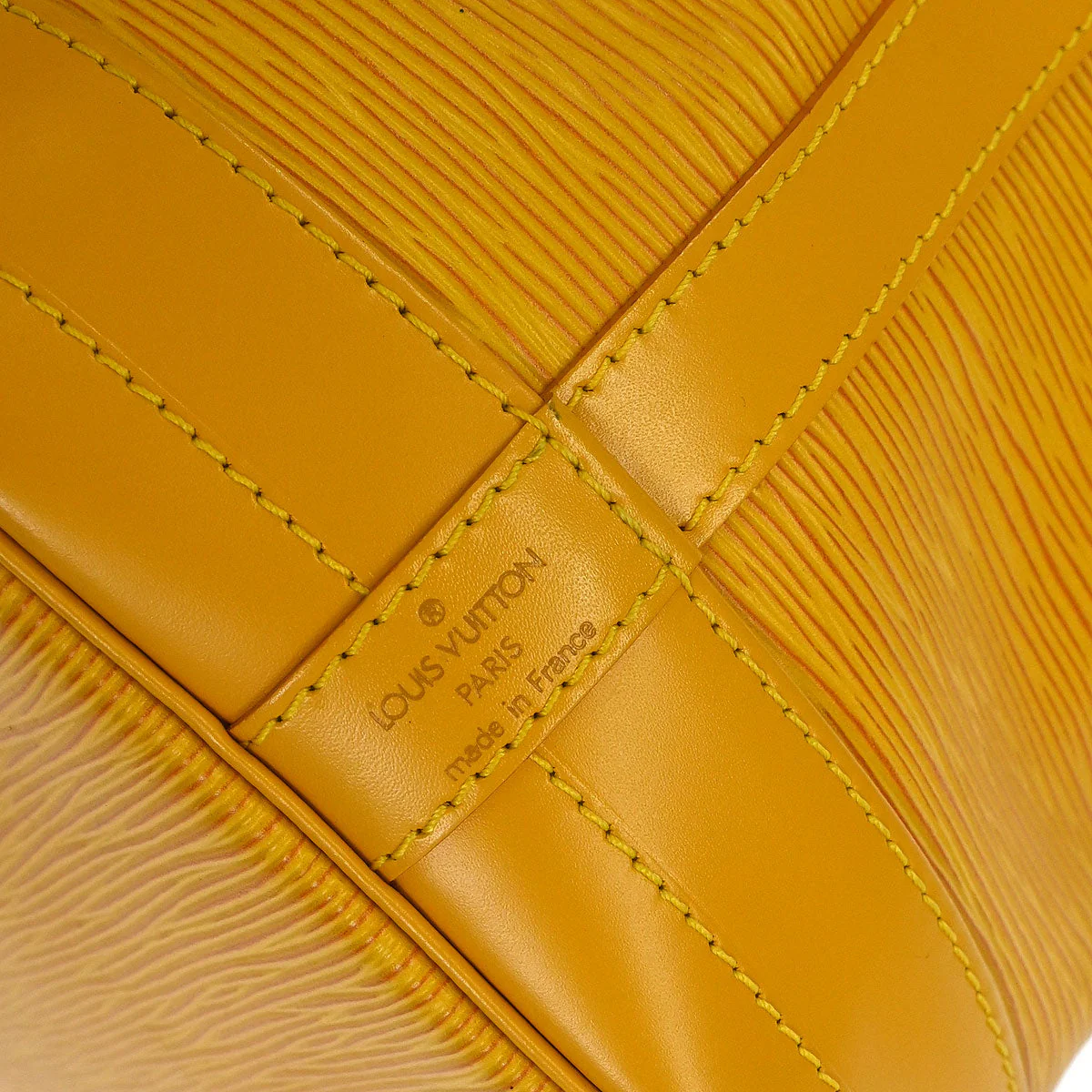 Louis Vuitton Yellow Epi Noe Drawstring Shoulder Bag M44009 - Image 4
