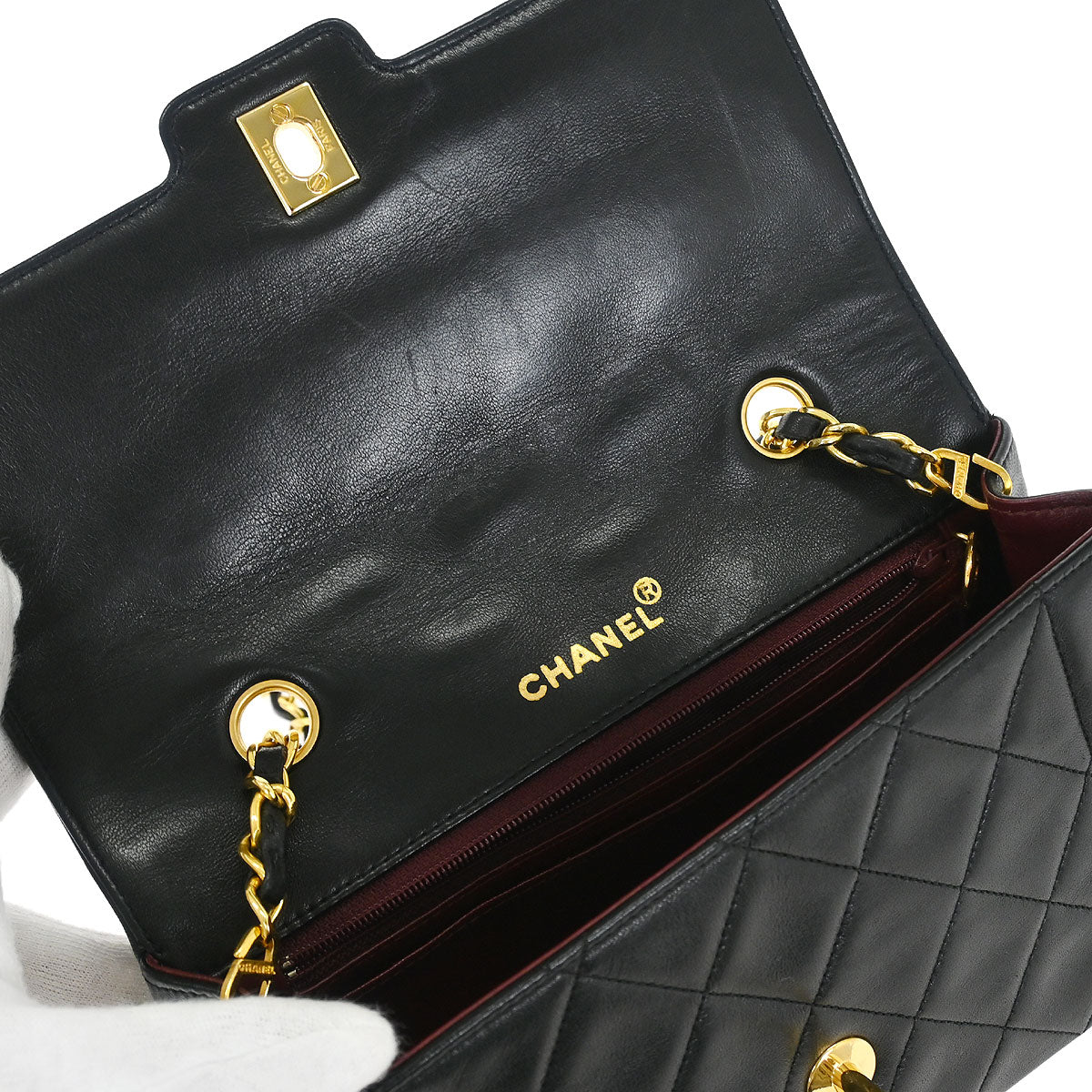 Chanel 1989-1991 Black Lambskin Shoulder Bag - Image 7