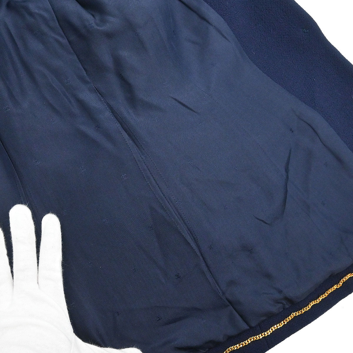 Chanel Single Breasted Collarless Jacket Navy - Image 9