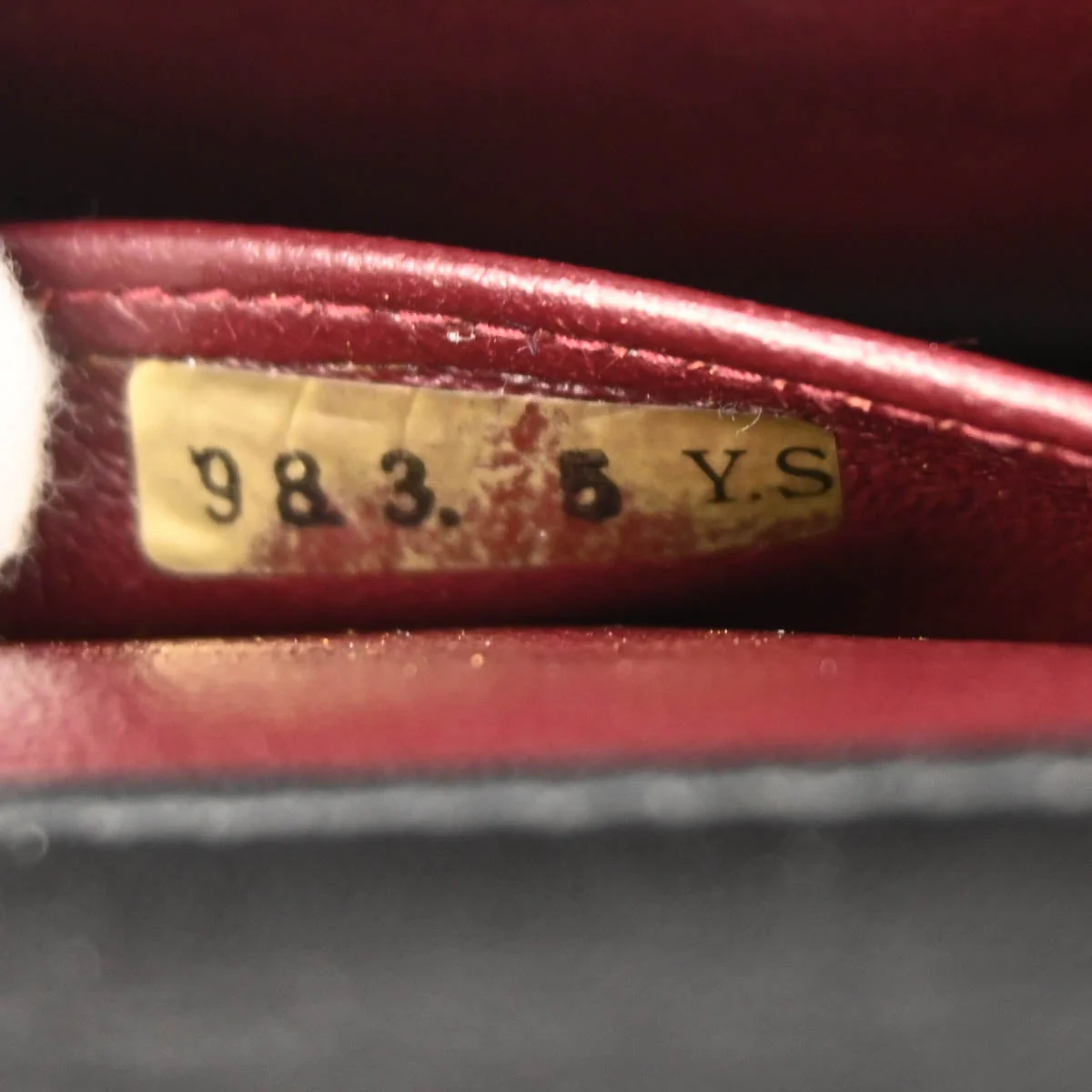 Chanel 1997-1999 Black Lambskin Handbag - Image 9