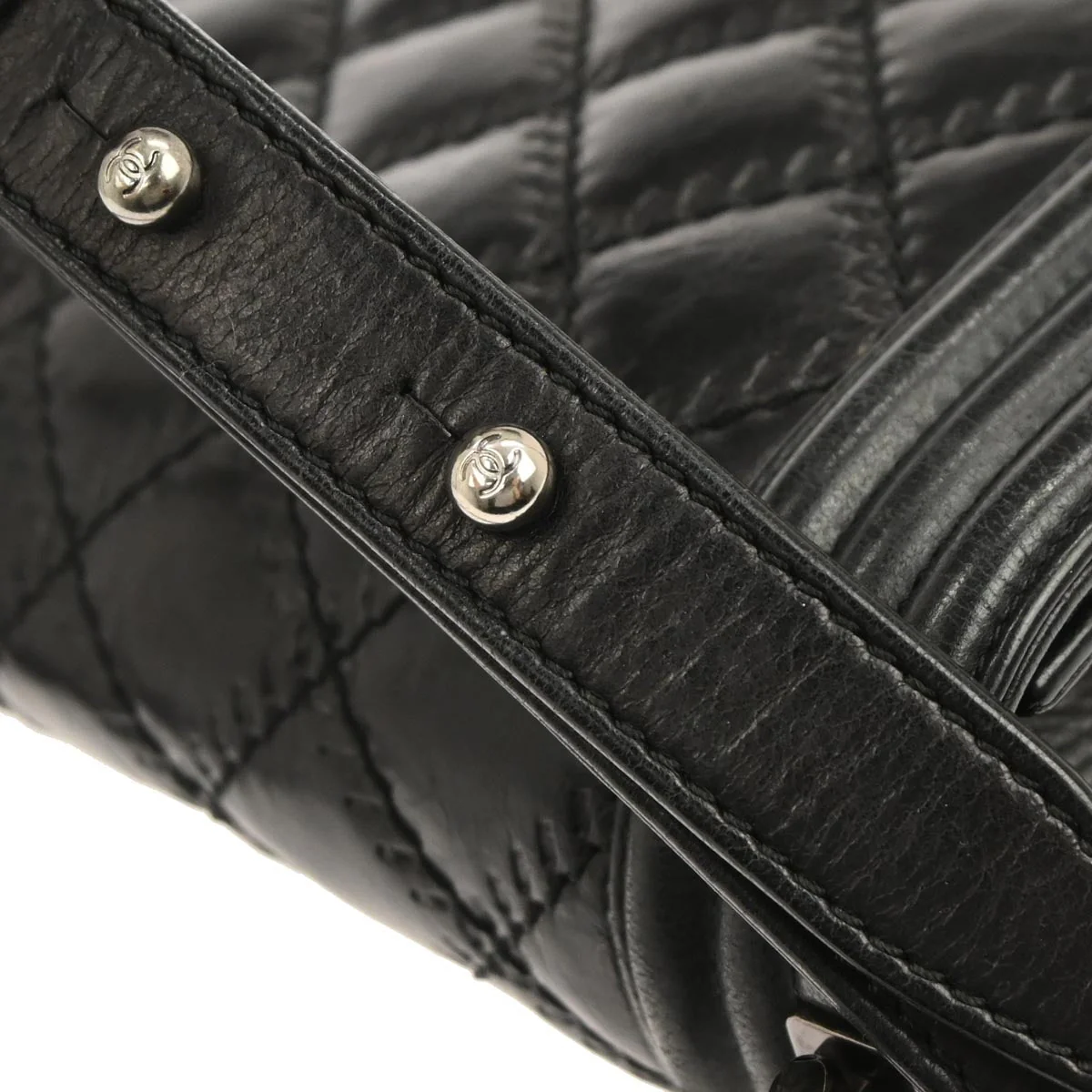 Boy Chanel Black Calfskin Medium Double Stitch Shoulder Bag - Image 3