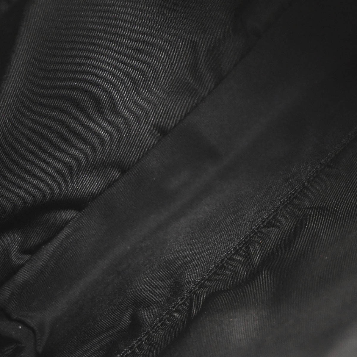 Prada Black Nylon Handbag - Image 7
