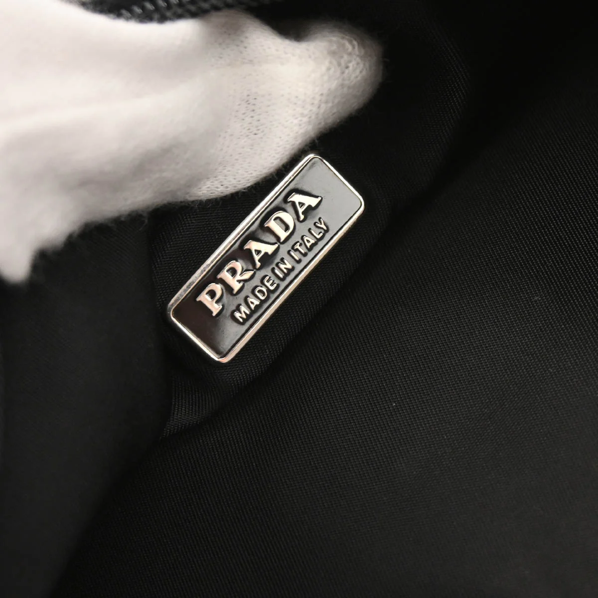Prada Black Nylon Handbag - Image 8