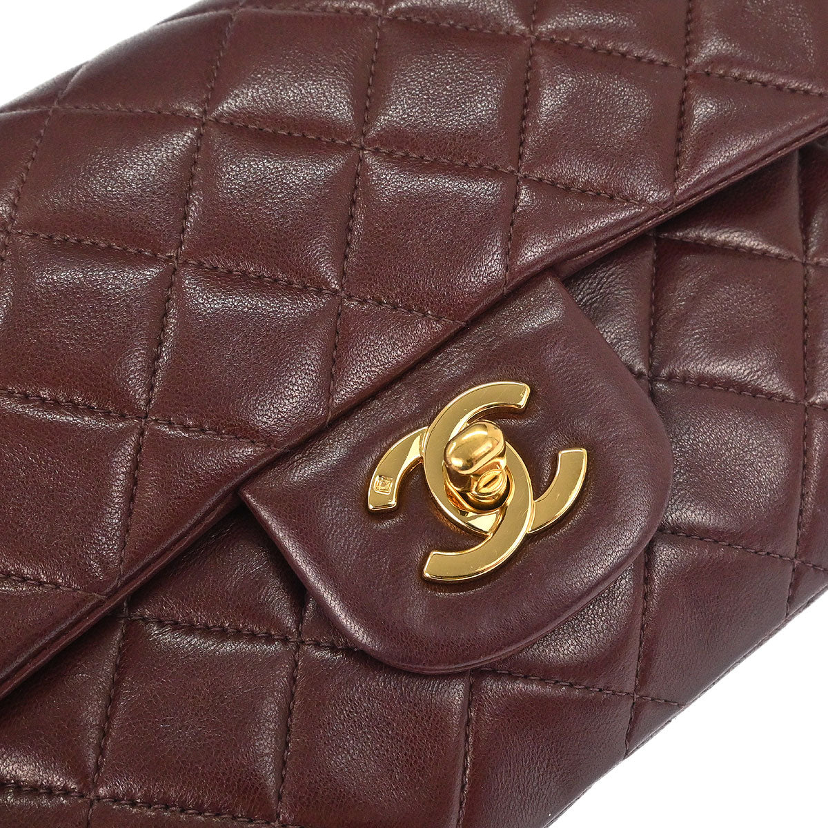 Chanel 1996-1997 Brown Lambskin Small Classic Double Flap Shoulder Bag - Image 4