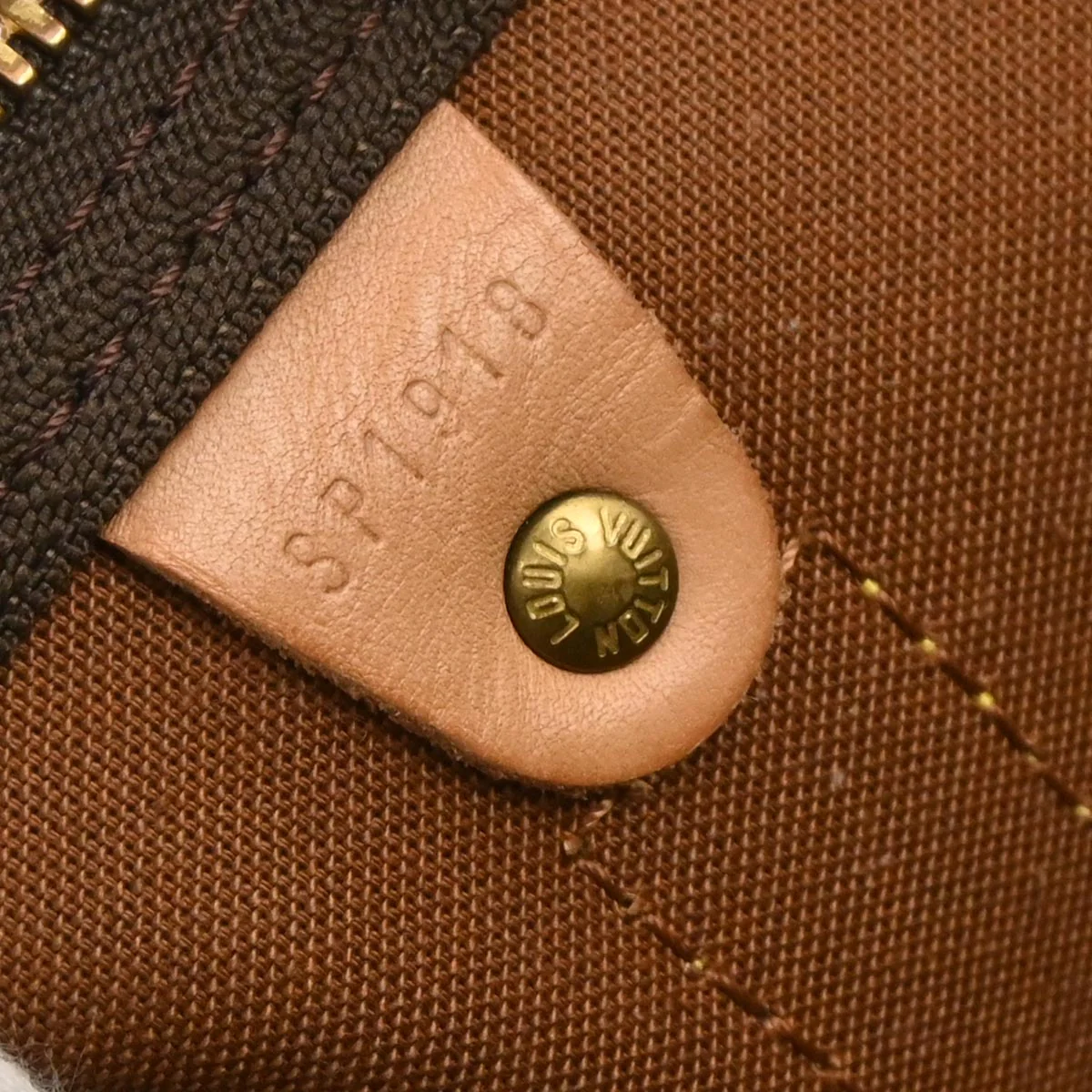 Louis Vuitton 1998 Monogram Keepall 50 Duffle Travel Handbag M41426 - Image 11