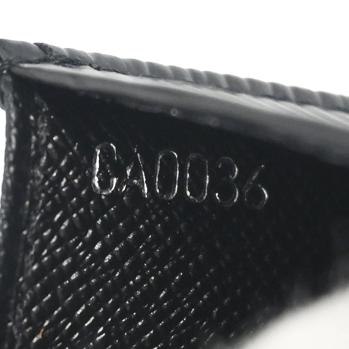 Louis Vuitton 2006 Black Epi Porte Mannaie Simple Coin Wallet M63412 - Image 7