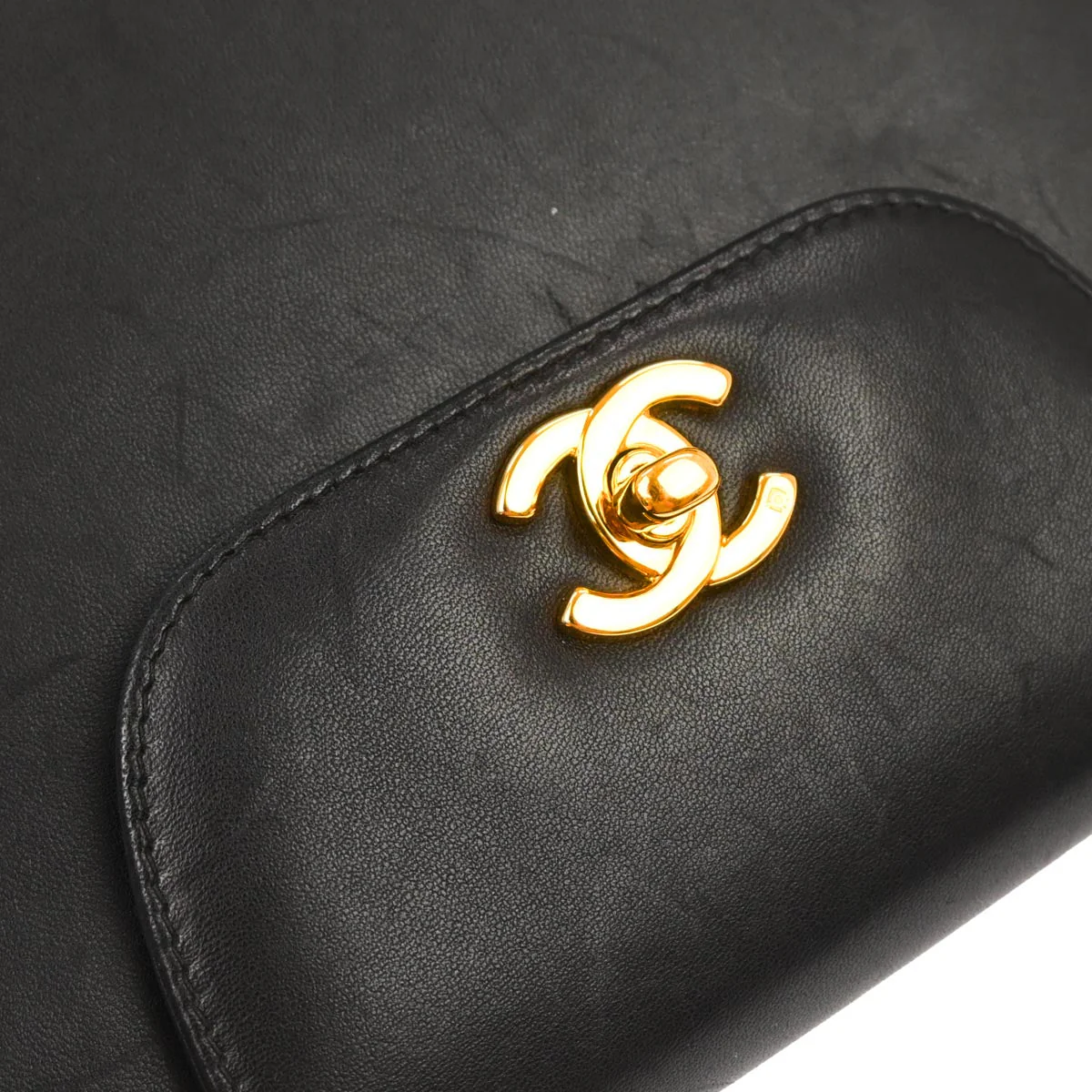 Chanel 1997-1999 Black Lambskin Handbag - Image 6