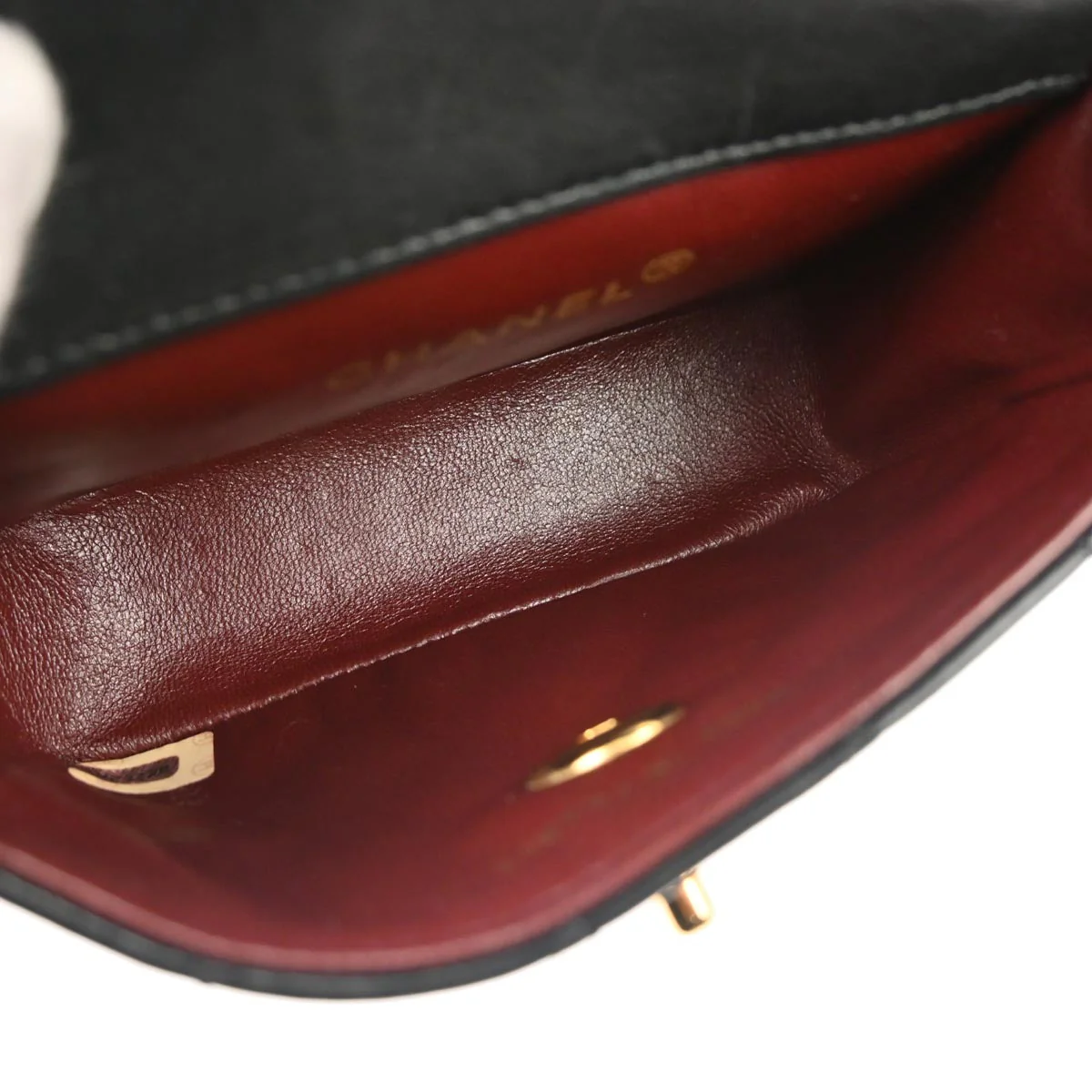 Chanel 1989-1991 Black Lambskin Shoulder Bag - Image 7