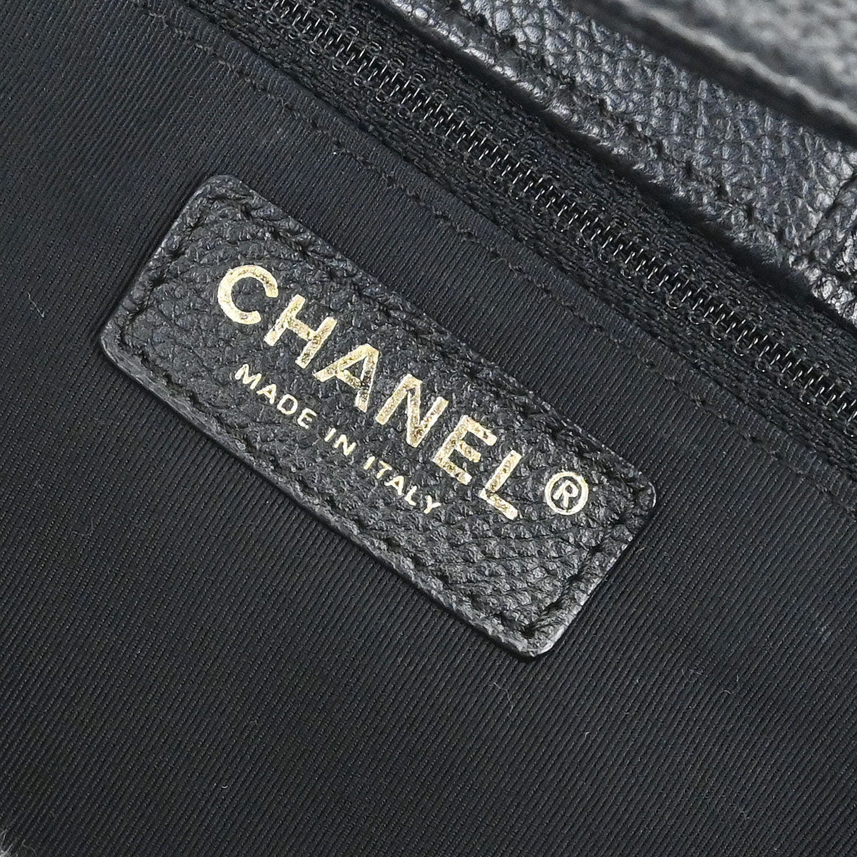 Chanel 2008-2009 Black Calfskin Executive Cerf Tote Bag - Image 9