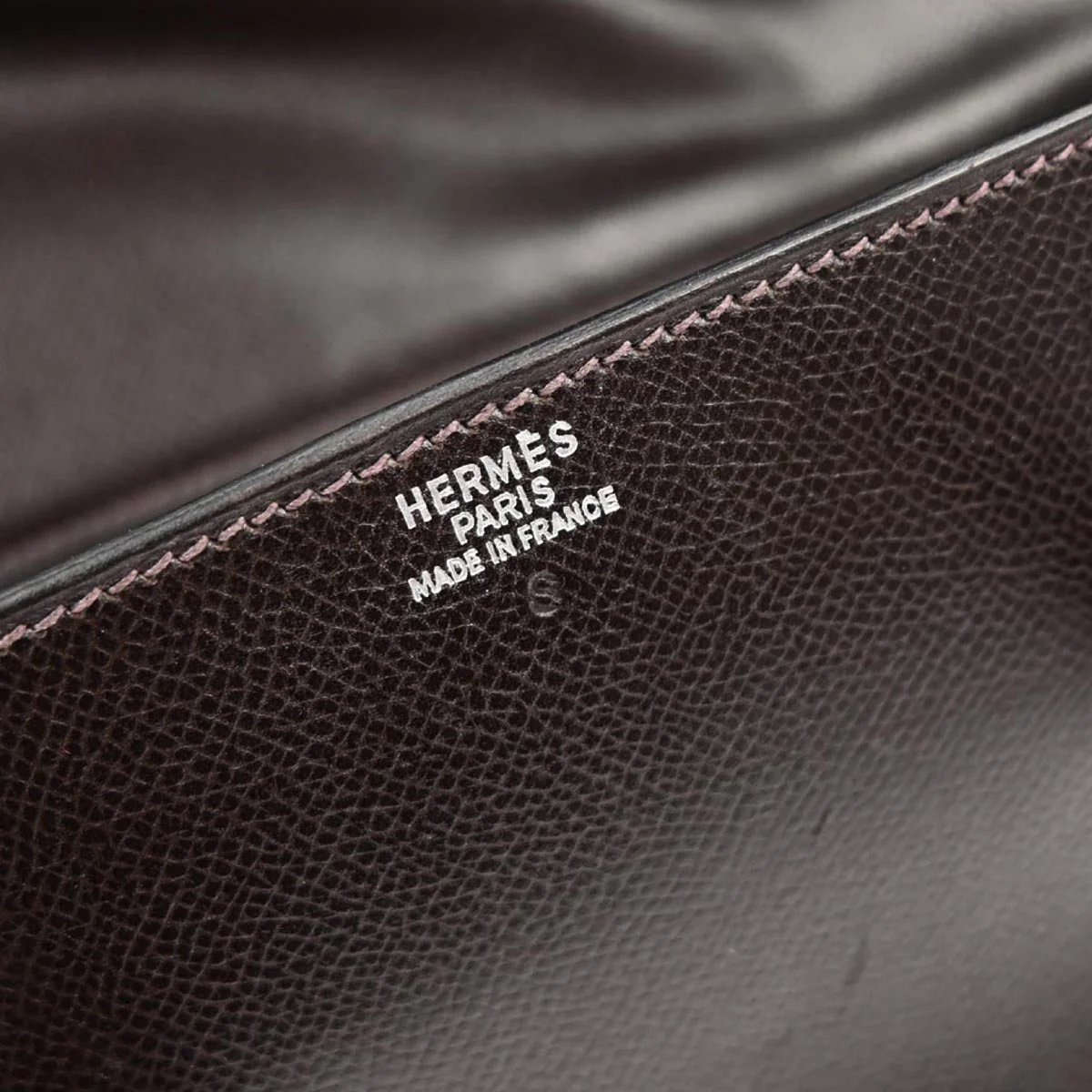 Hermes Ebene Lisse Drag 2 32 Handbag - Image 9