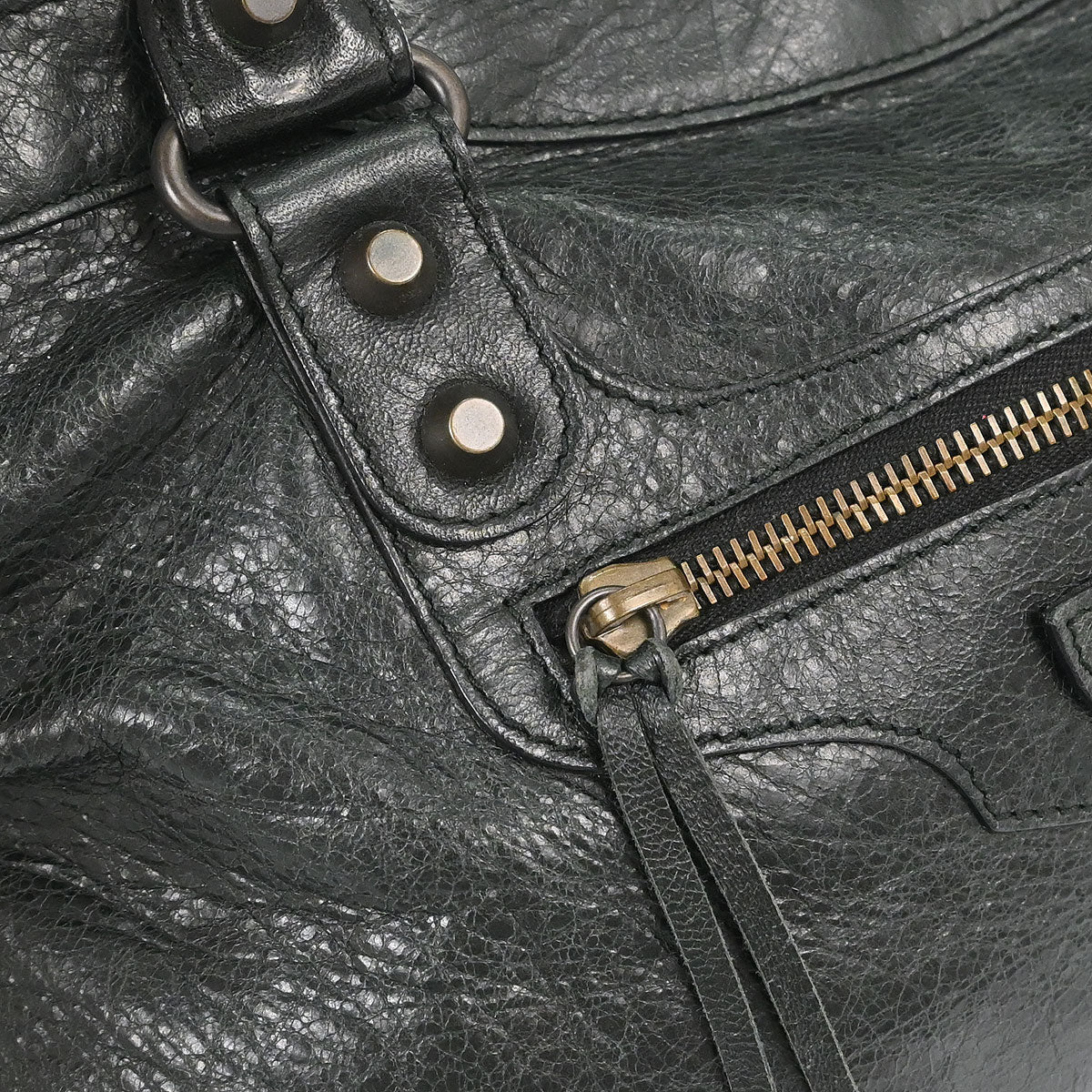 Balenciaga Black Lambskin City Medium Shoulder Handbag - Image 4