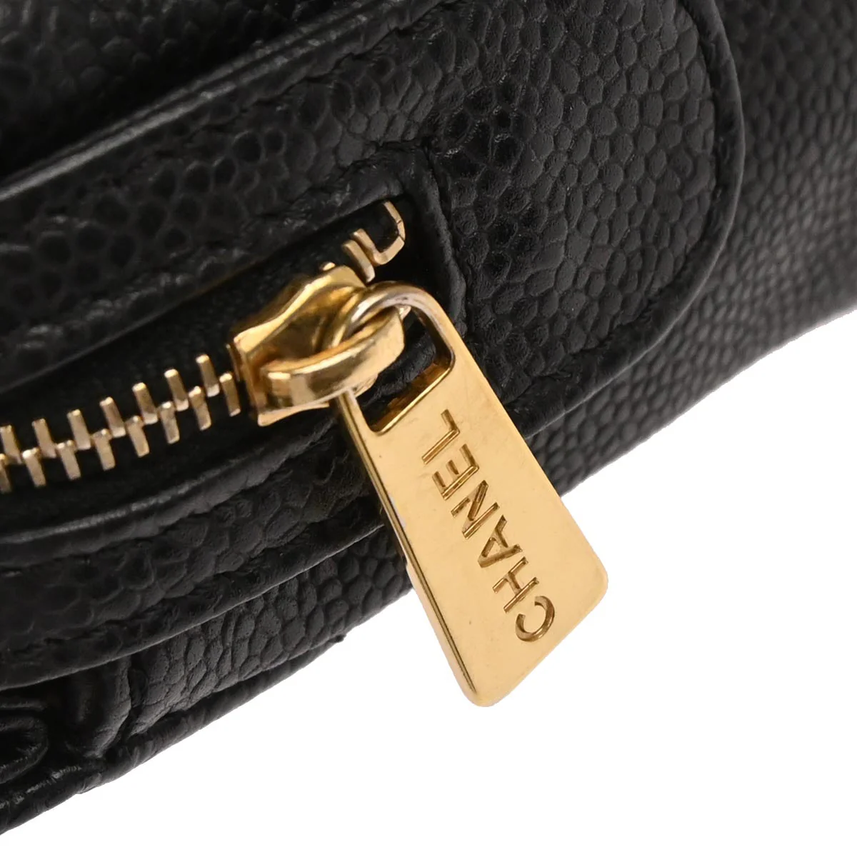 Chanel 2000-2002 Black Caviar Skin Handbag - Image 4