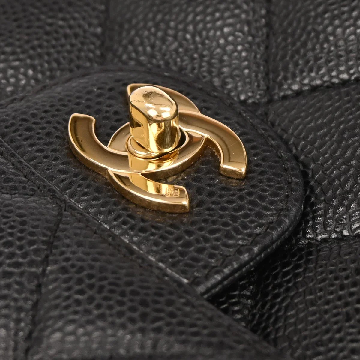 Chanel 2000-2002 Black Caviar Skin Handbag - Image 5