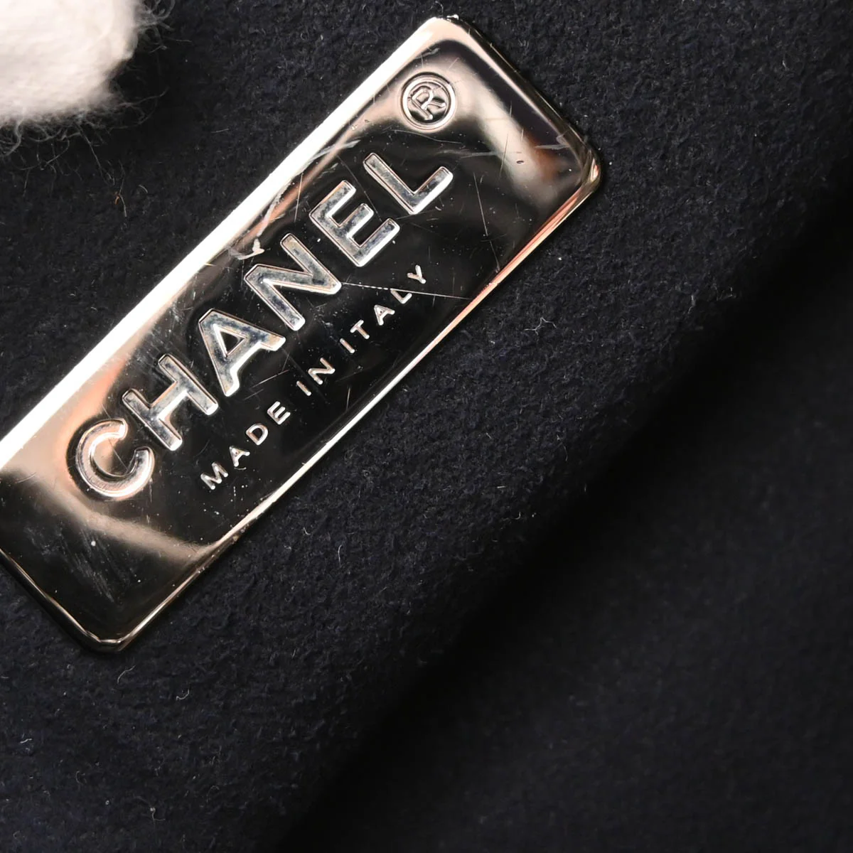 Chanel 2019 Silver Embossed Leather Backpack - Image 9