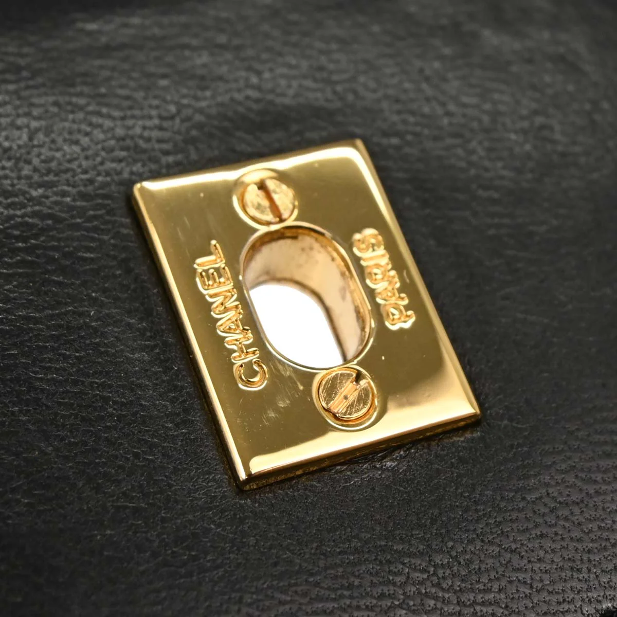Chanel 1989-1991 Black Lambskin Straight Flap Shoulder Bag - Image 7
