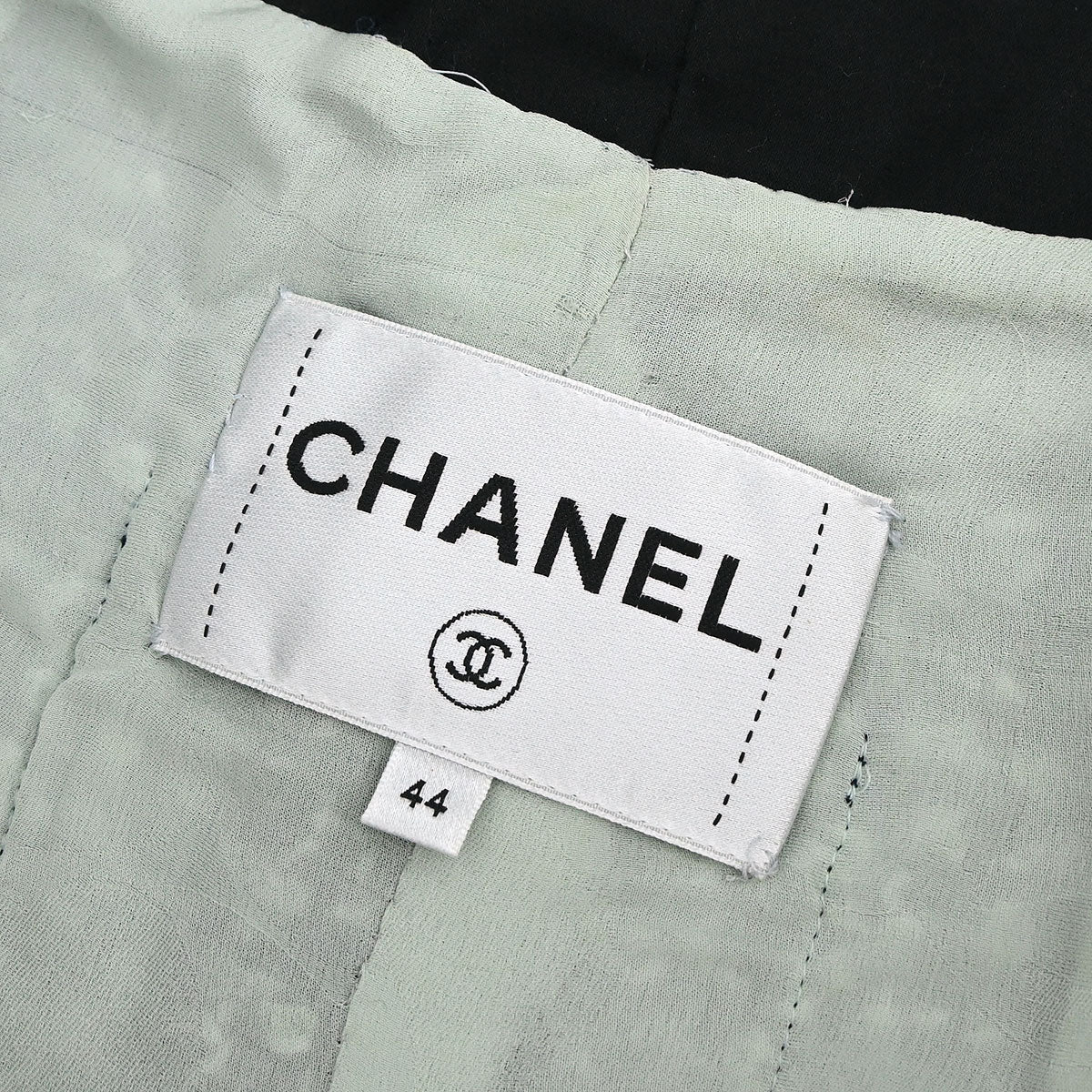 Chanel 2018-2019 Collarless Single Breasted Tweed Jacket Green #44 - Image 11