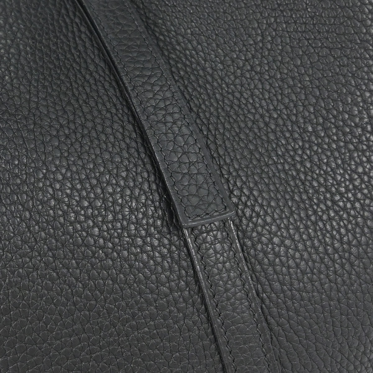 Hermes Black Taurillon Clemence Picotin 22 MM Handbag - Image 5