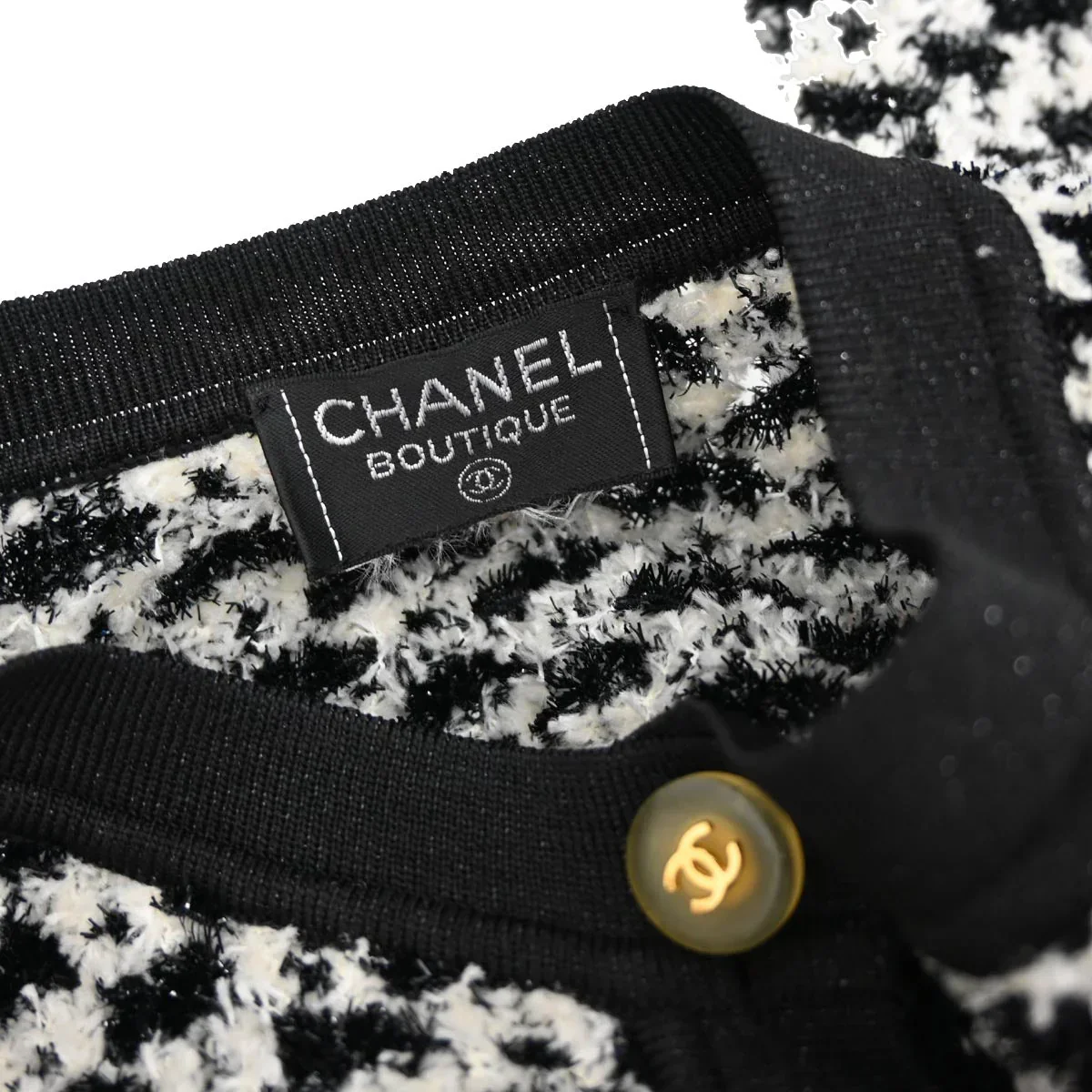 Chanel Cardigan Black - Image 9