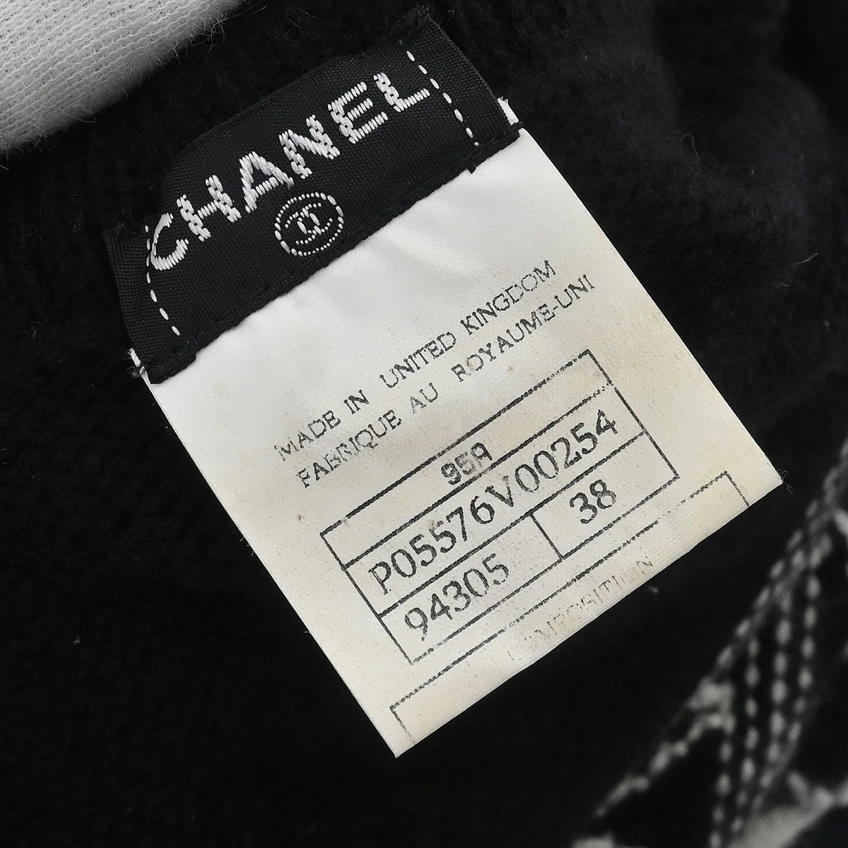 Chanel 1995 Chanel Sweater Top Black #38 - Image 9