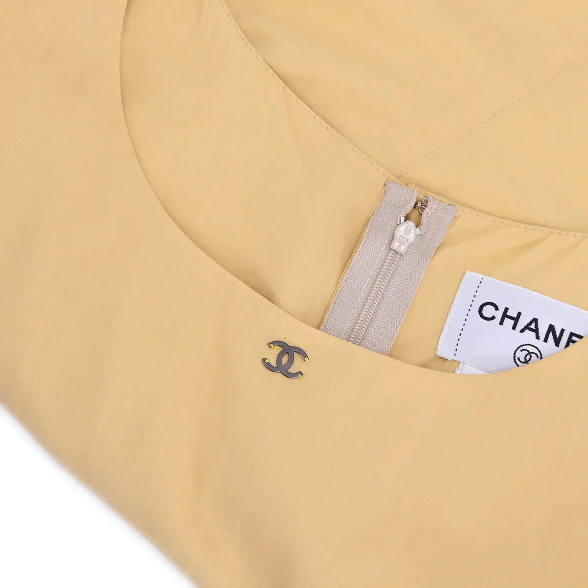Chanel 2002 Sleeveless jumpsuit Yellow 02P #38 - Image 4