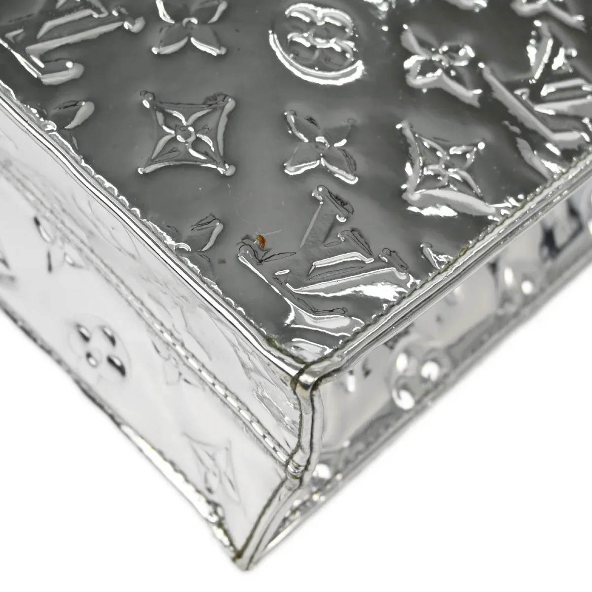 Louis Vuitton 2009 Silver Monogram Miroir Sac Plat Handbag M40269 - Image 4