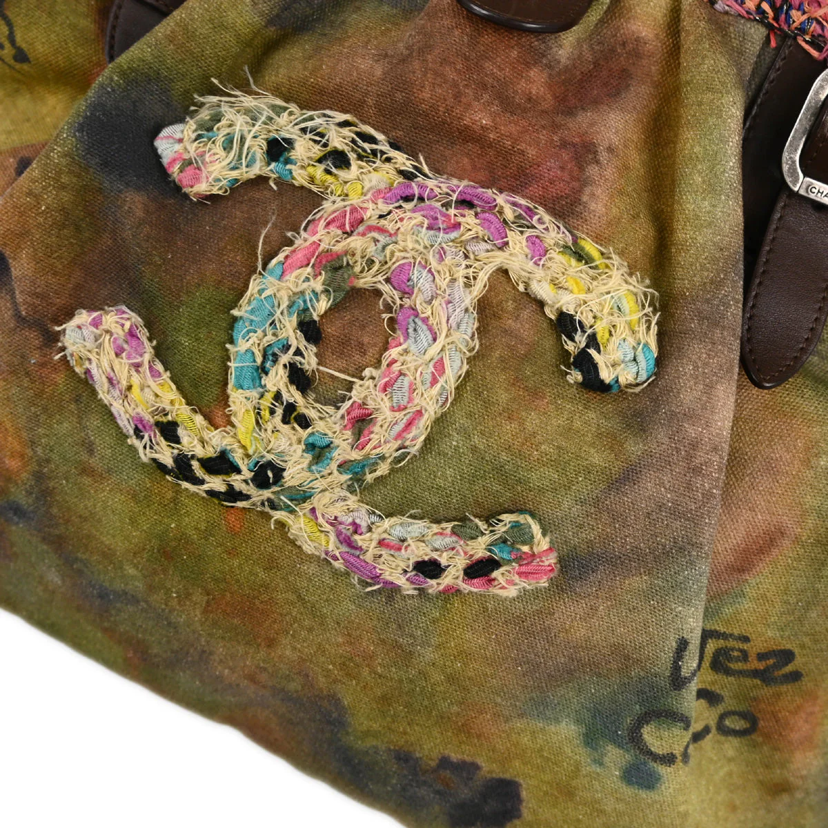 Chanel 2015-2016 Graffiti Tweed and Khaki Toile On The Pavement Bowling Bag Ruthenium Hardware - Image 4
