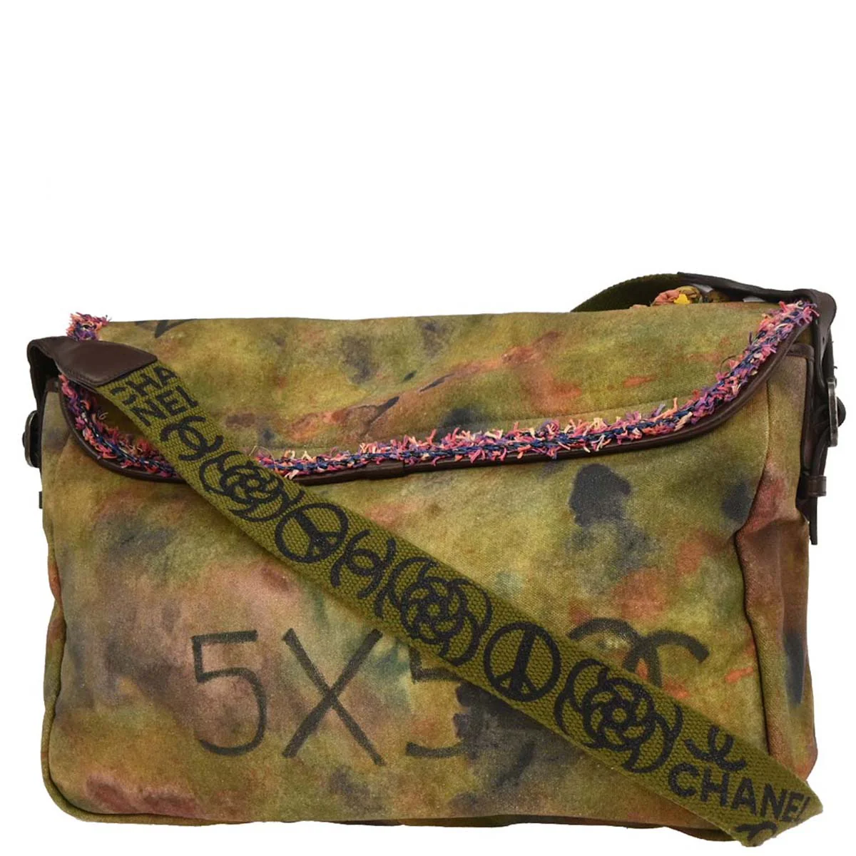 Chanel * 2015-2016 Khaki Green Canvas Graffiti On The Pavement Messenger Bag - Image 2