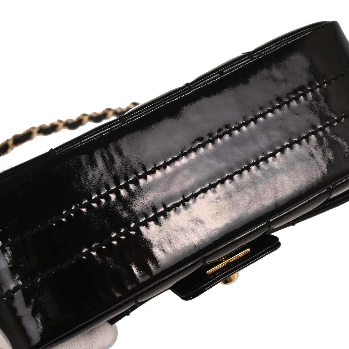 Chanel 2002-2003 Black Patent Leather Choco Bar Single Flap Shoulder Bag - Image 4