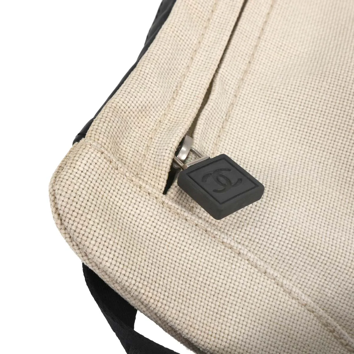 Chanel 2004-2005 White Canvas Sport Line Waist Bum Bag - Image 3