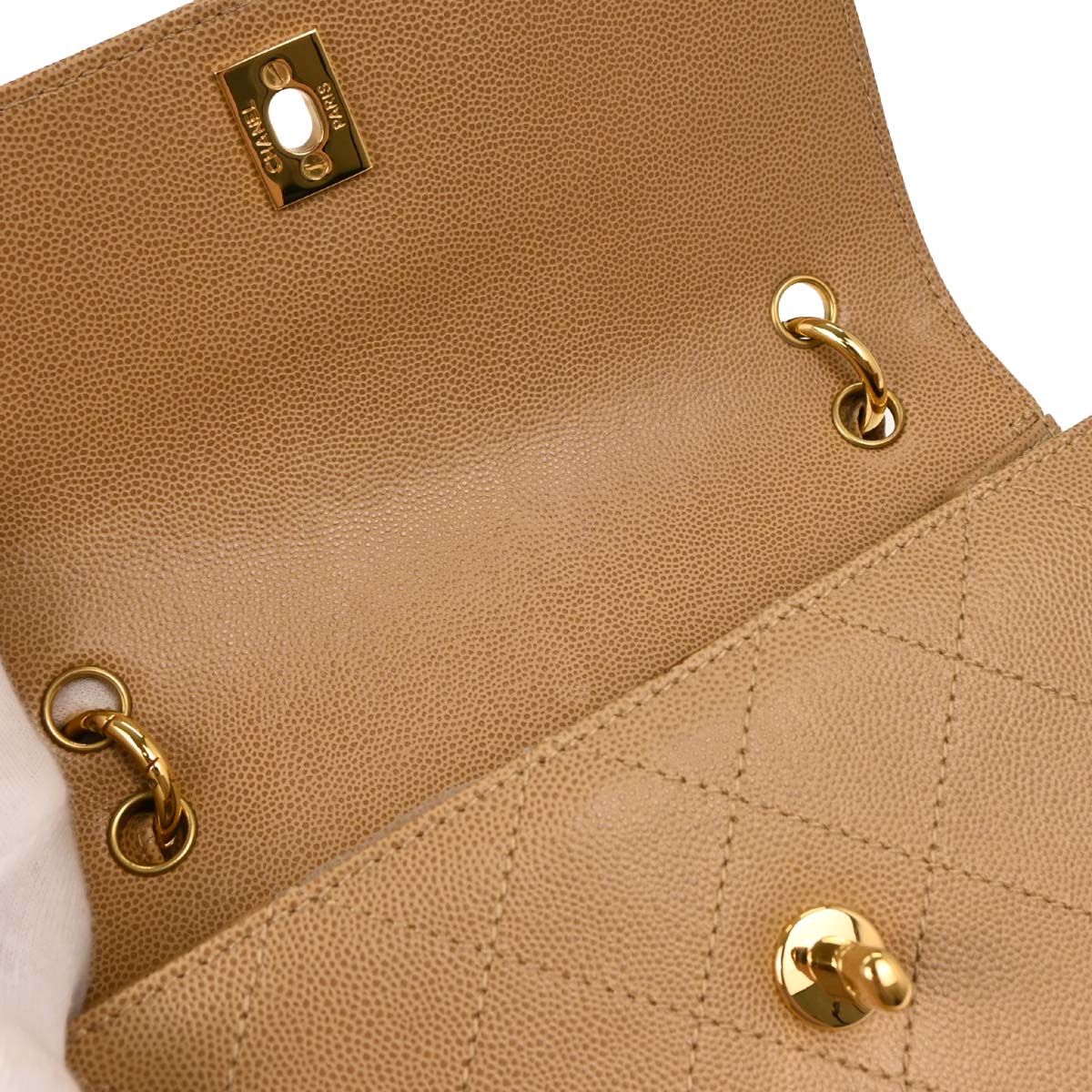 Chanel Beige Caviar Handbag - Image 7