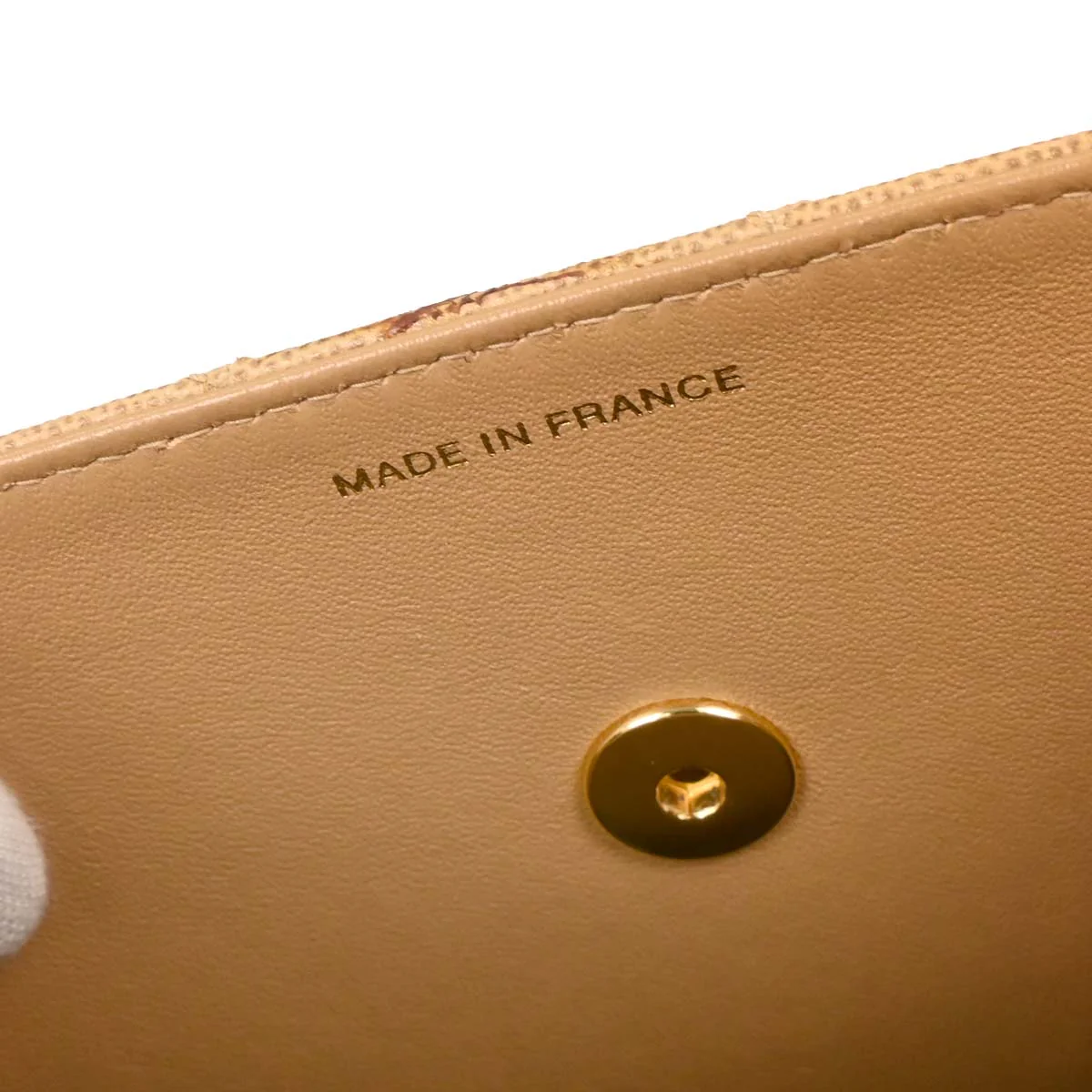 Chanel Beige Caviar Handbag - Image 9