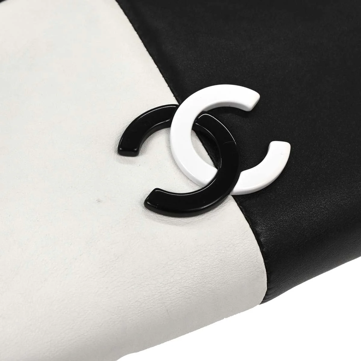 Chanel 2005-2006 Black Lambskin Bowling Bag - Image 7
