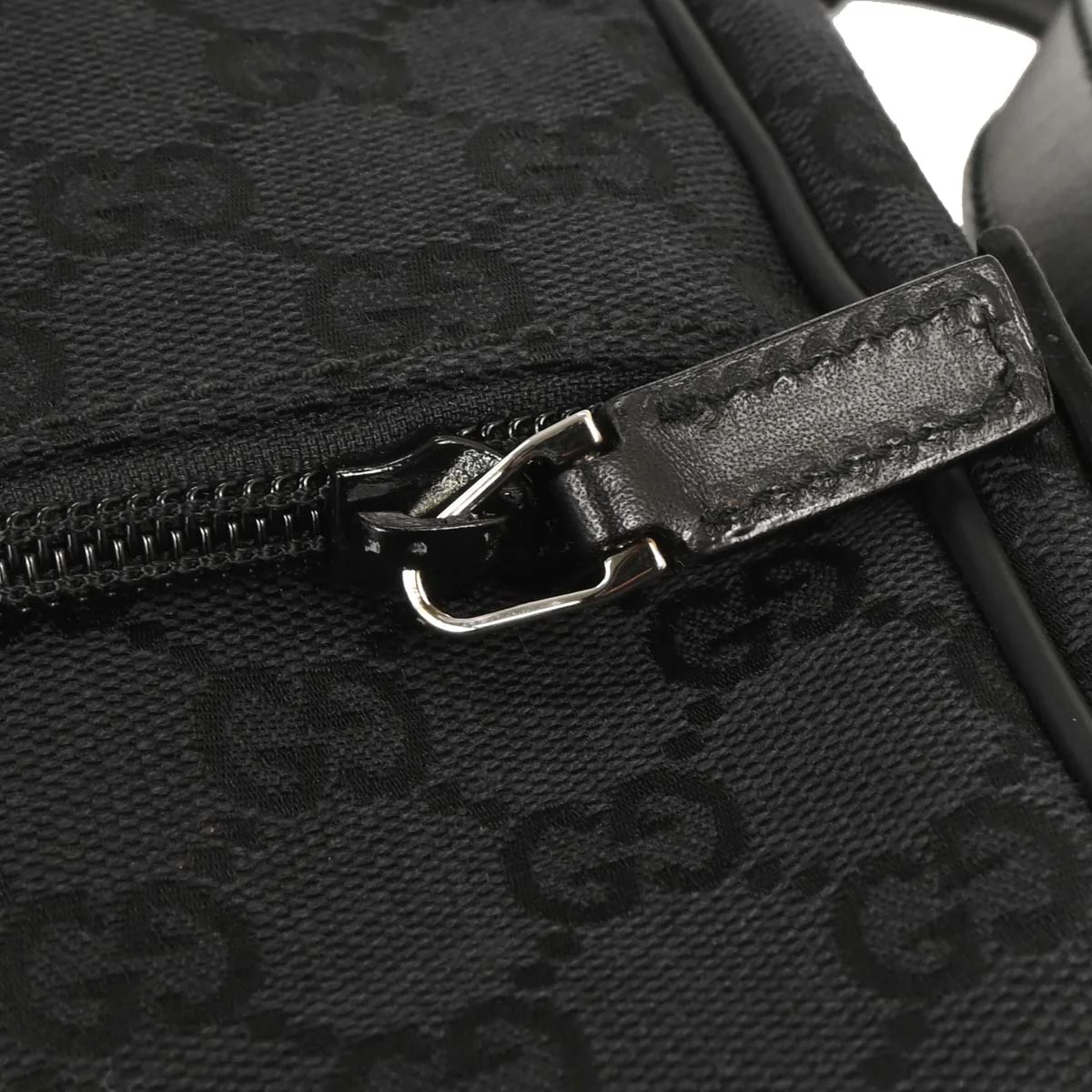 Gucci Black GG Shoulder Bag - Image 5