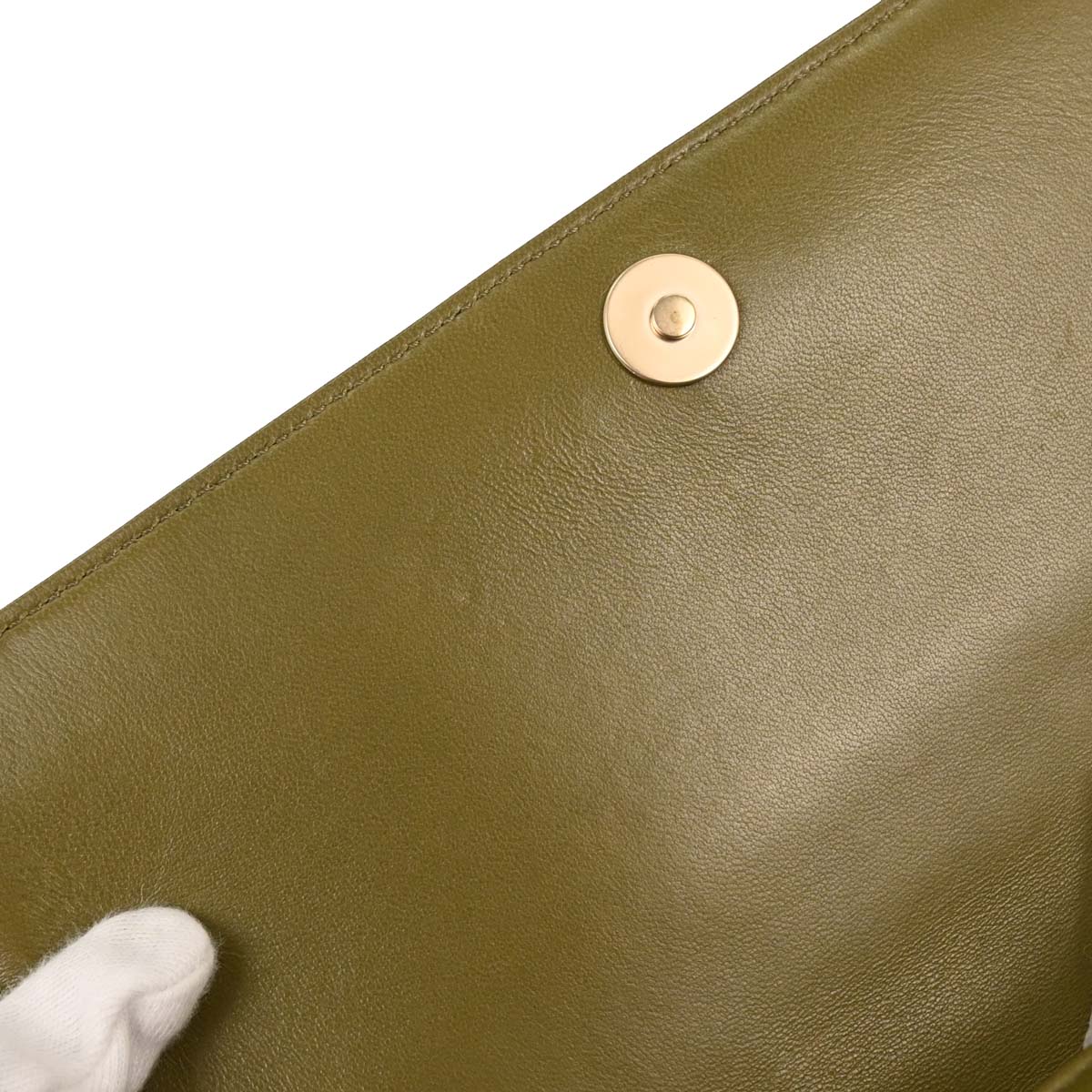 Chanel 2003-2004 Olive Lambskin Choco Bar Shoulder Bag - Image 7